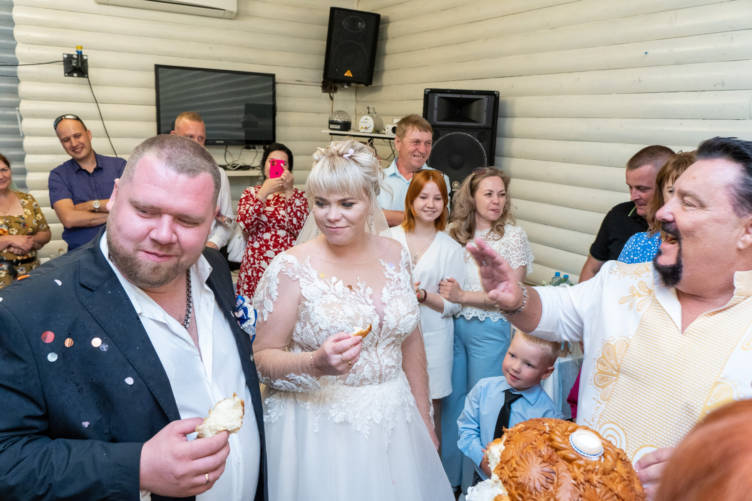 Ира и Дима. День свадьбы. Репортажный и интерьерный фотограф Александра Солдатова