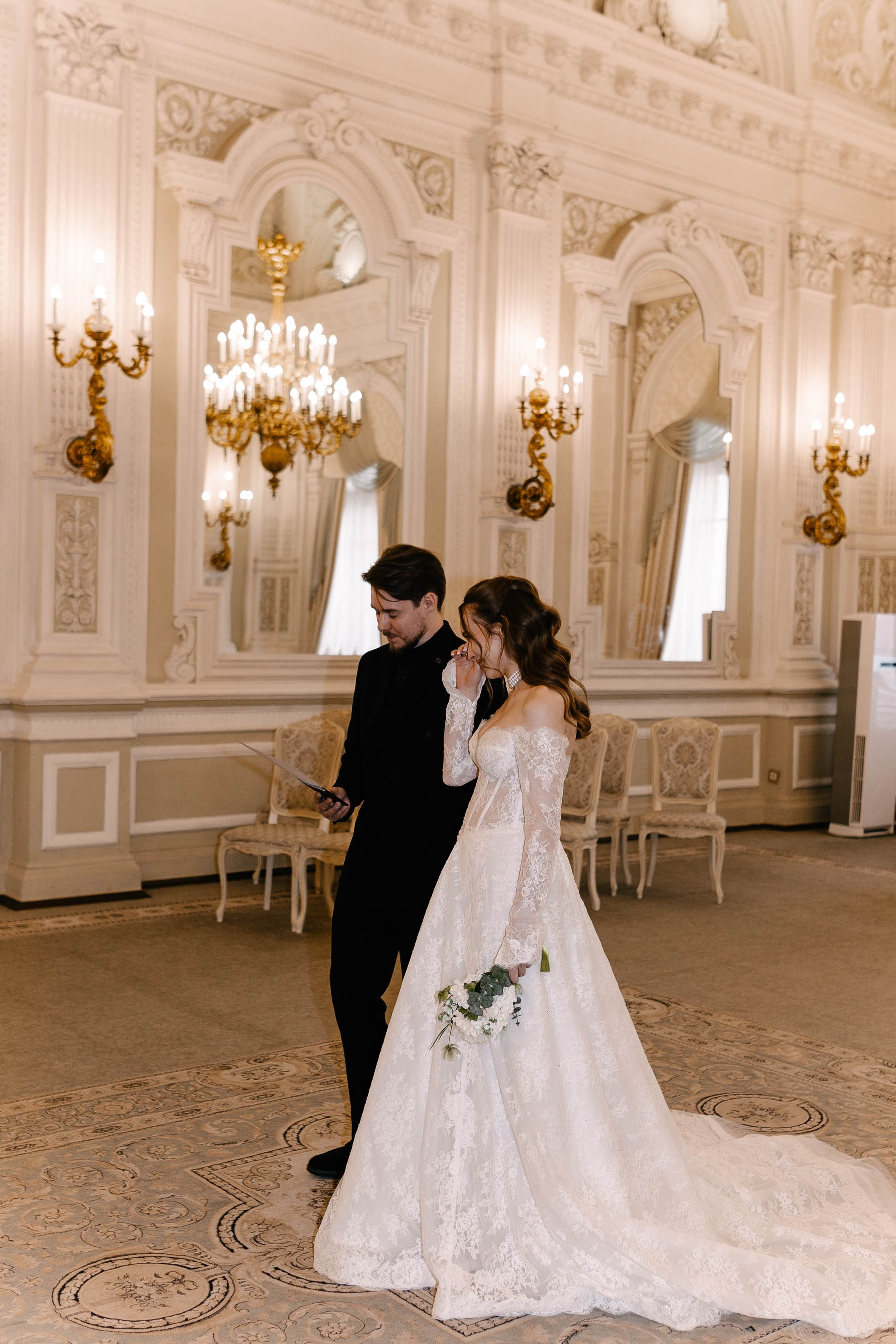 Ольга и Глеб / прогулка и загс. Фотограф Veronika Potaseva