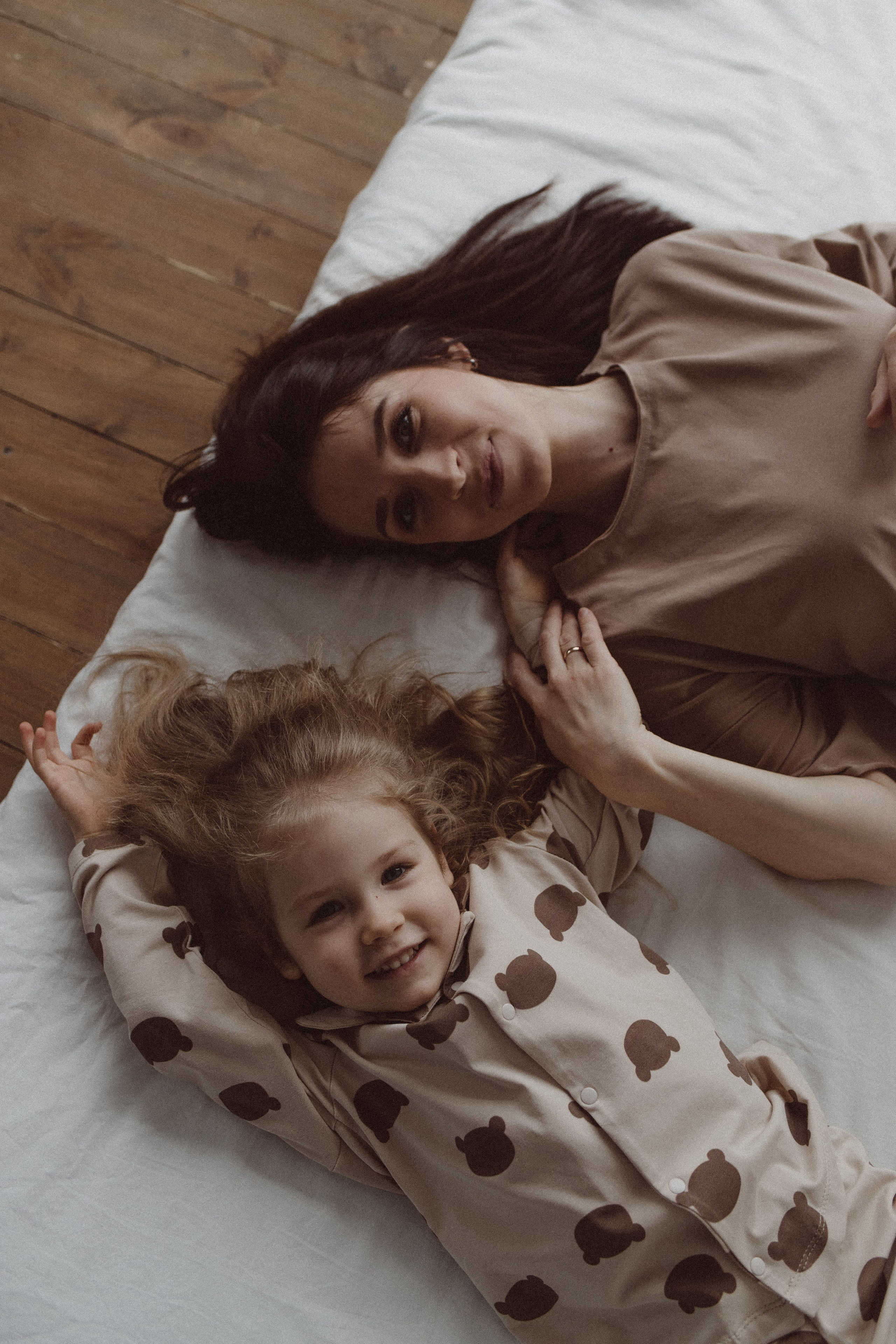 Лариса и Злата. Фотограф Ксения Степаненко