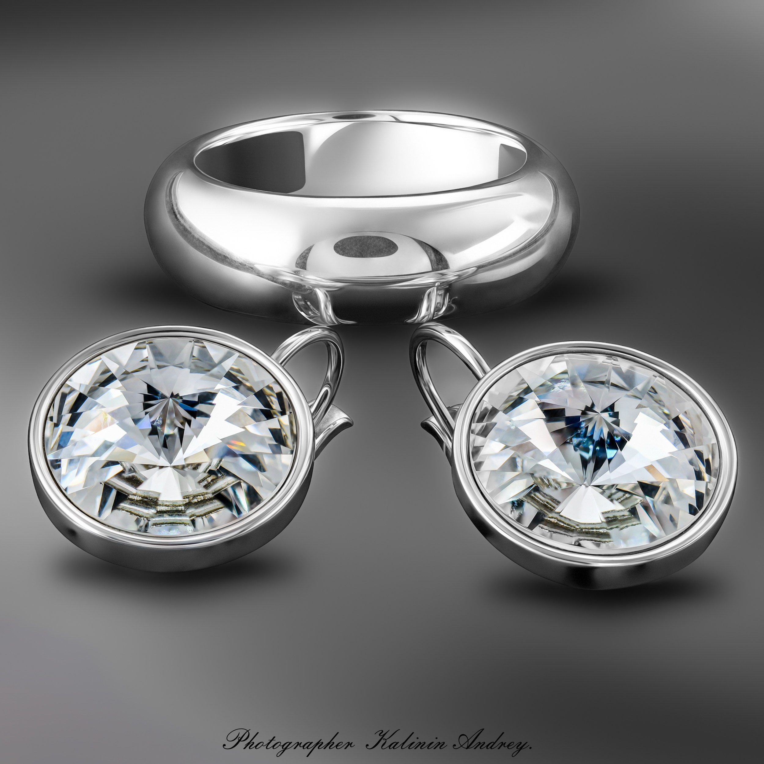 Рекламная эксклюзивная предметная фотосъёмка ювелирных изделий в Москве  тел +7 966-003-13-07. Высококачественная профессиональная рекламная фотосъёмка ювелирных украшений, драгоценных камней в Москве. Обучение, консультация