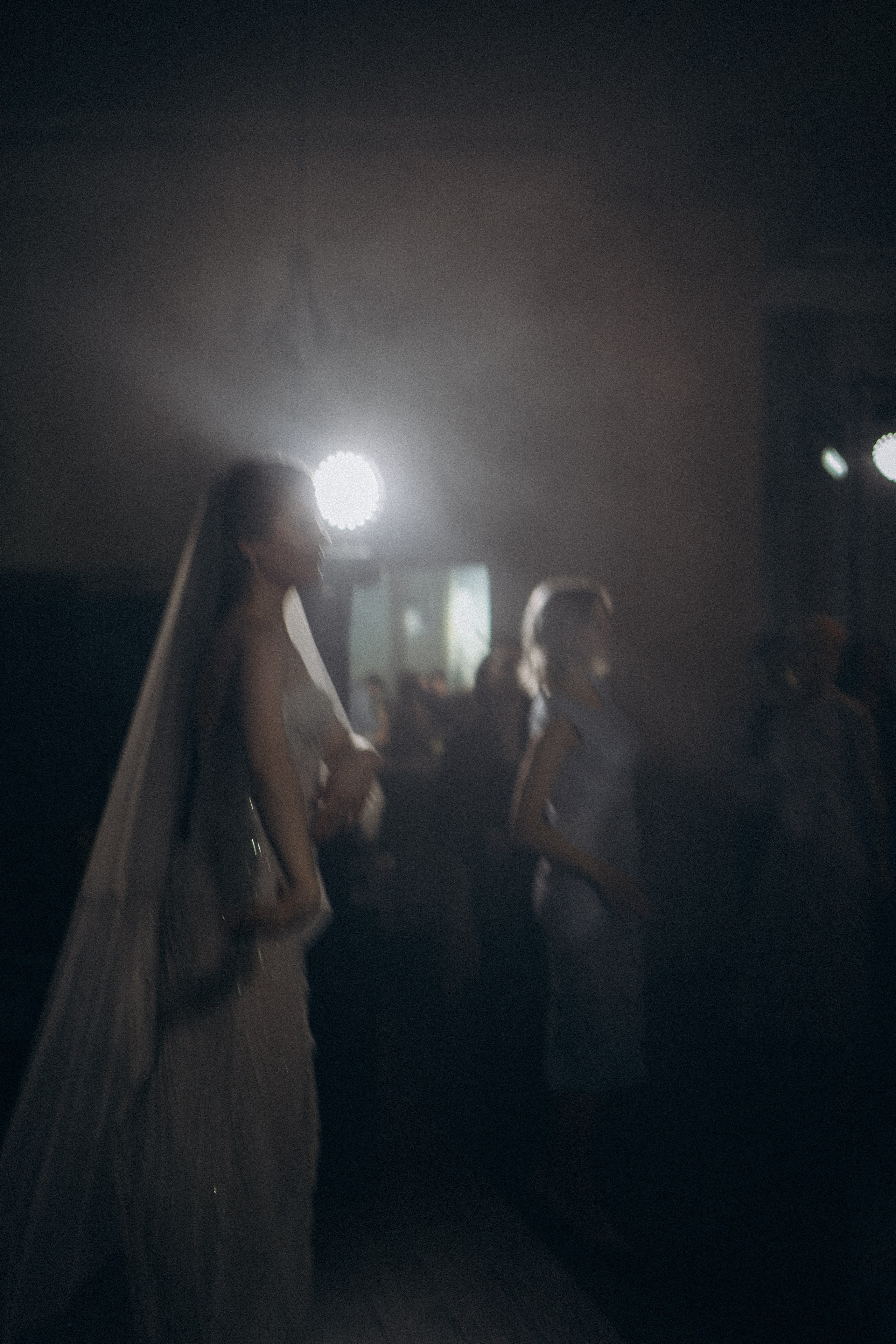 СВАДЕБНАЯ СЬЕМКА СБОРОВ В ОТЕЛЕ И ВЫЕЗД НА ЦЕРЕМОНИЮ (СНЯТО В СИБИРЕ В НИЖНЕВАРТОВСКЕ). Профессиональный фотограф, Санкт-Петербург — Виктория Богомолова