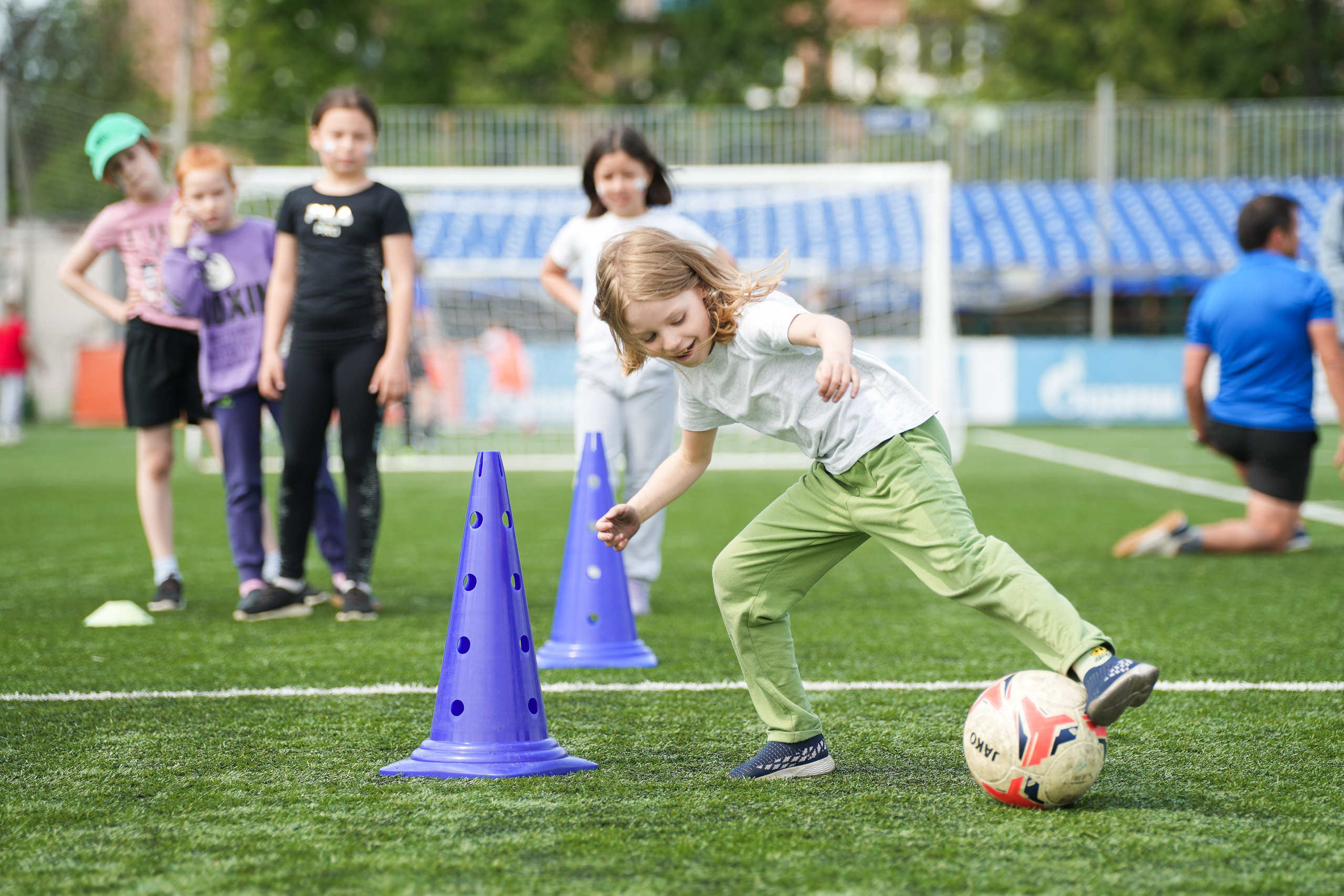 Фестиваль футбола для девочек г. Ярославль. Репортажный фотограф Сергей Сажин г. Ярославль
