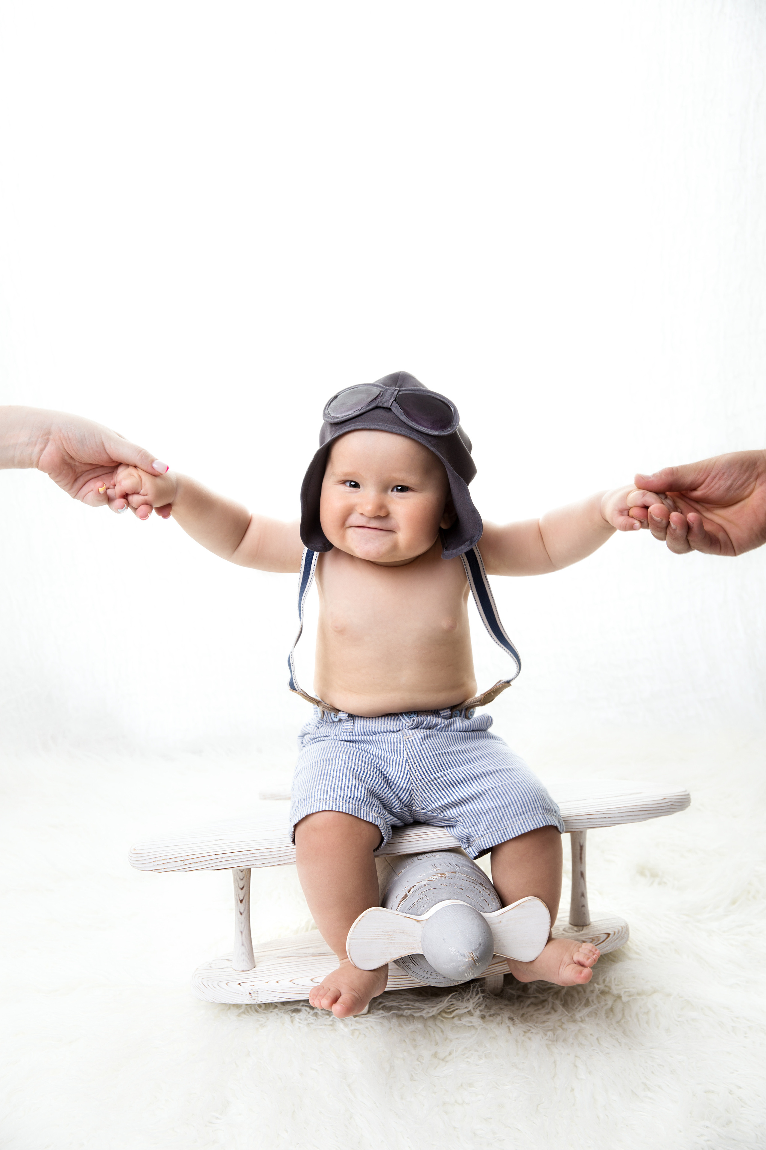 Дети до года. Фотограф новорожденных, детей до года и беременных в Симферополе