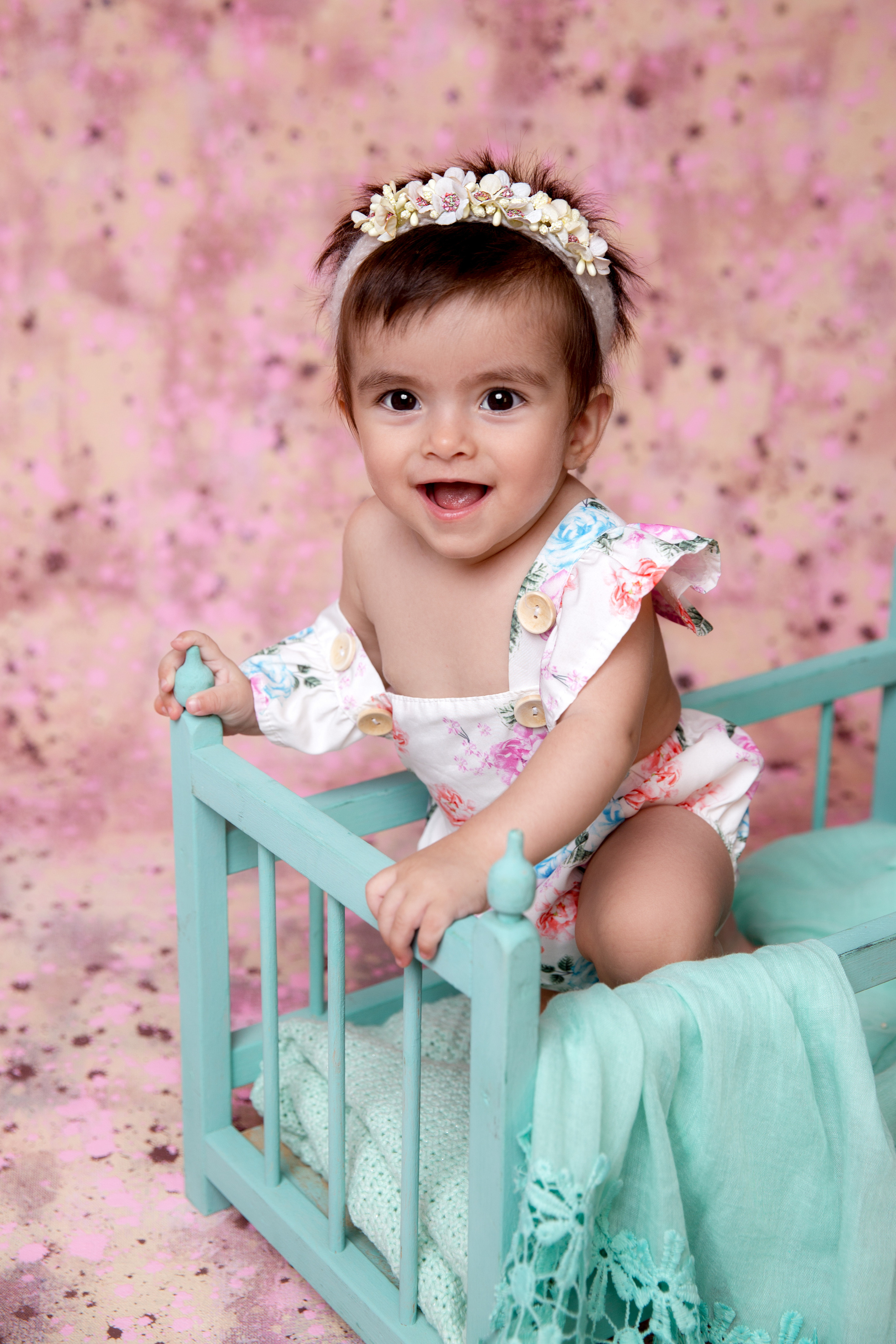 Дети до года. Фотограф новорожденных, детей до года и беременных в Симферополе