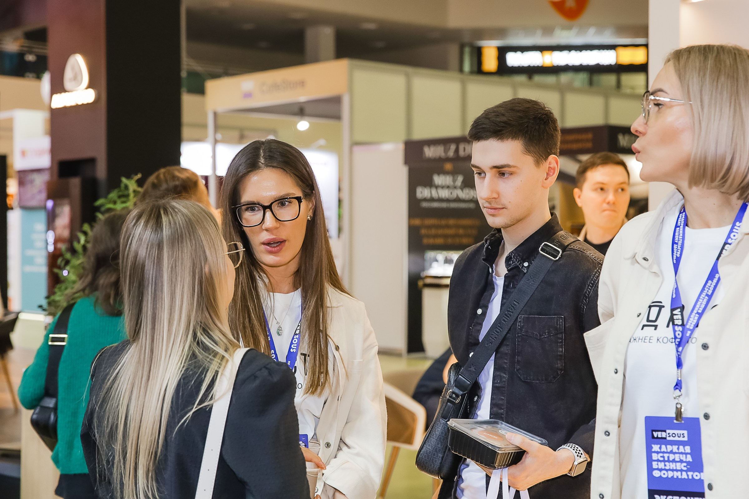 VERSOUS. ЭКСПОЦЕНТР. ЗДРАСТЕ. Фотограф в Москве Ольга Колесникова