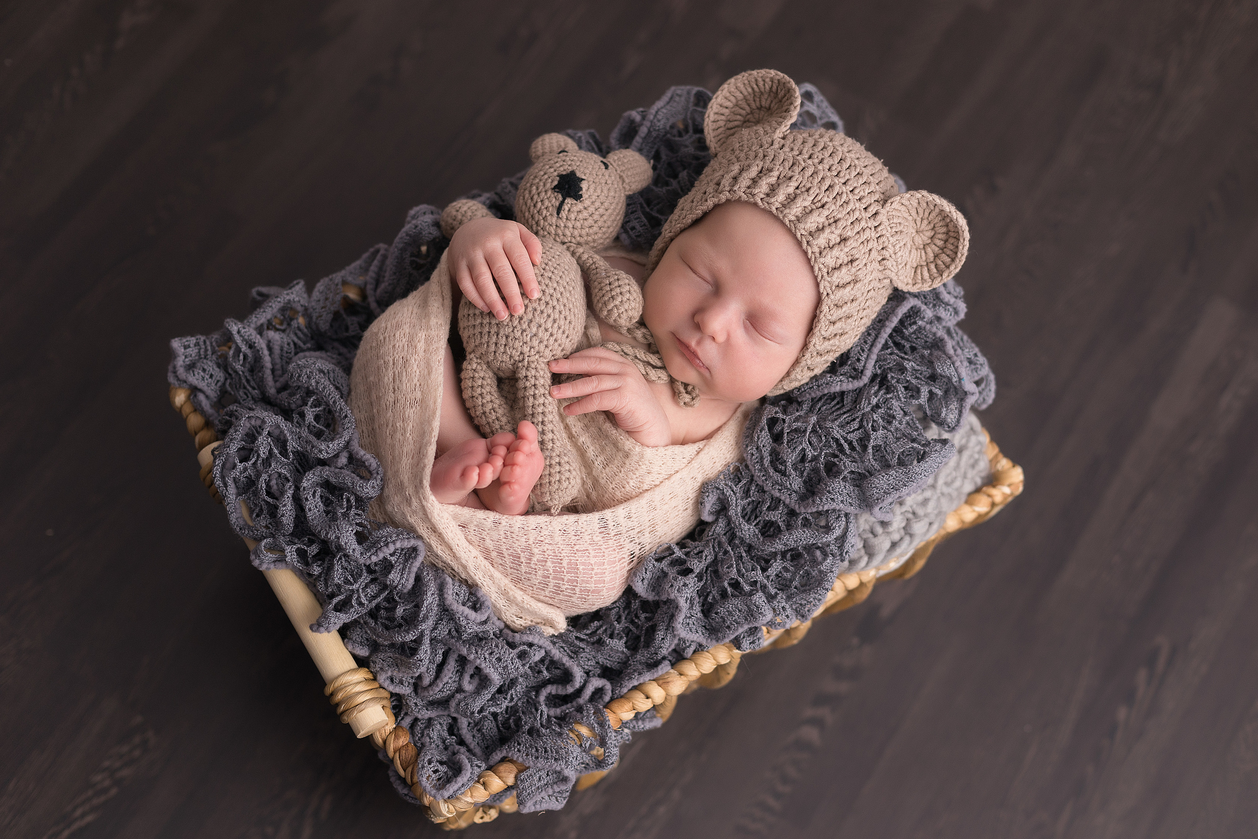 Новорожденные. Фотограф в Новосибирске