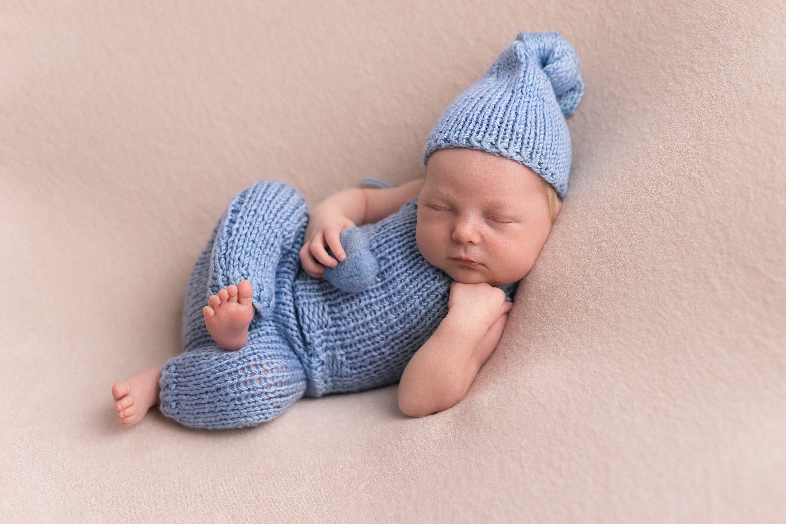 Новорожденные. Фотограф в Новосибирске