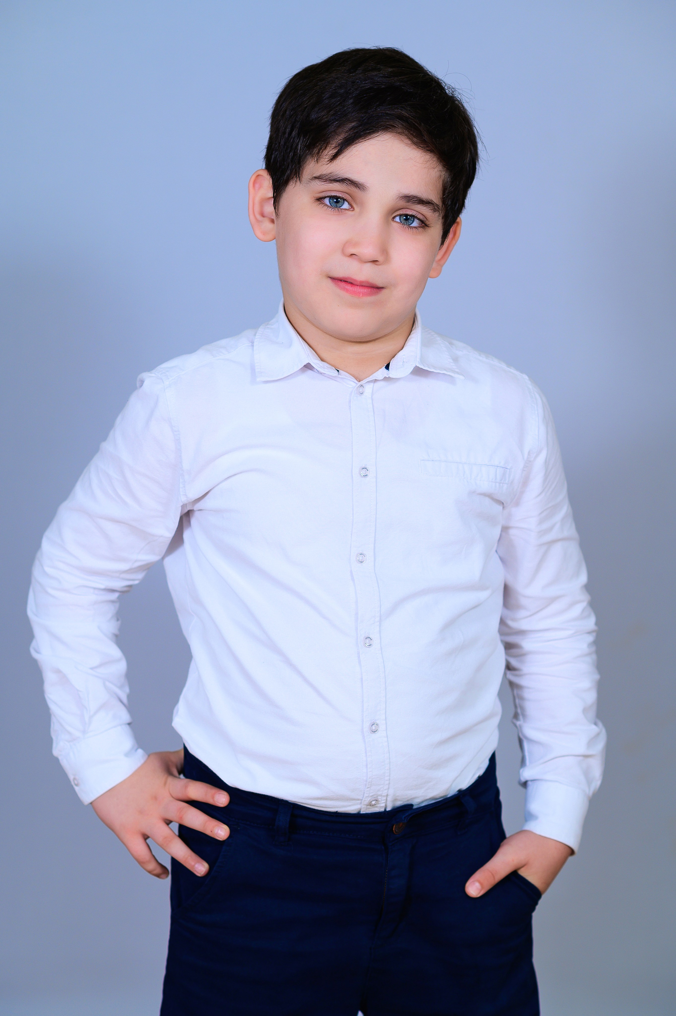 Портрет и общая фотография класса. Выпускной школьный альбом в Москве / Школьный фотограф Юлия Михайленко