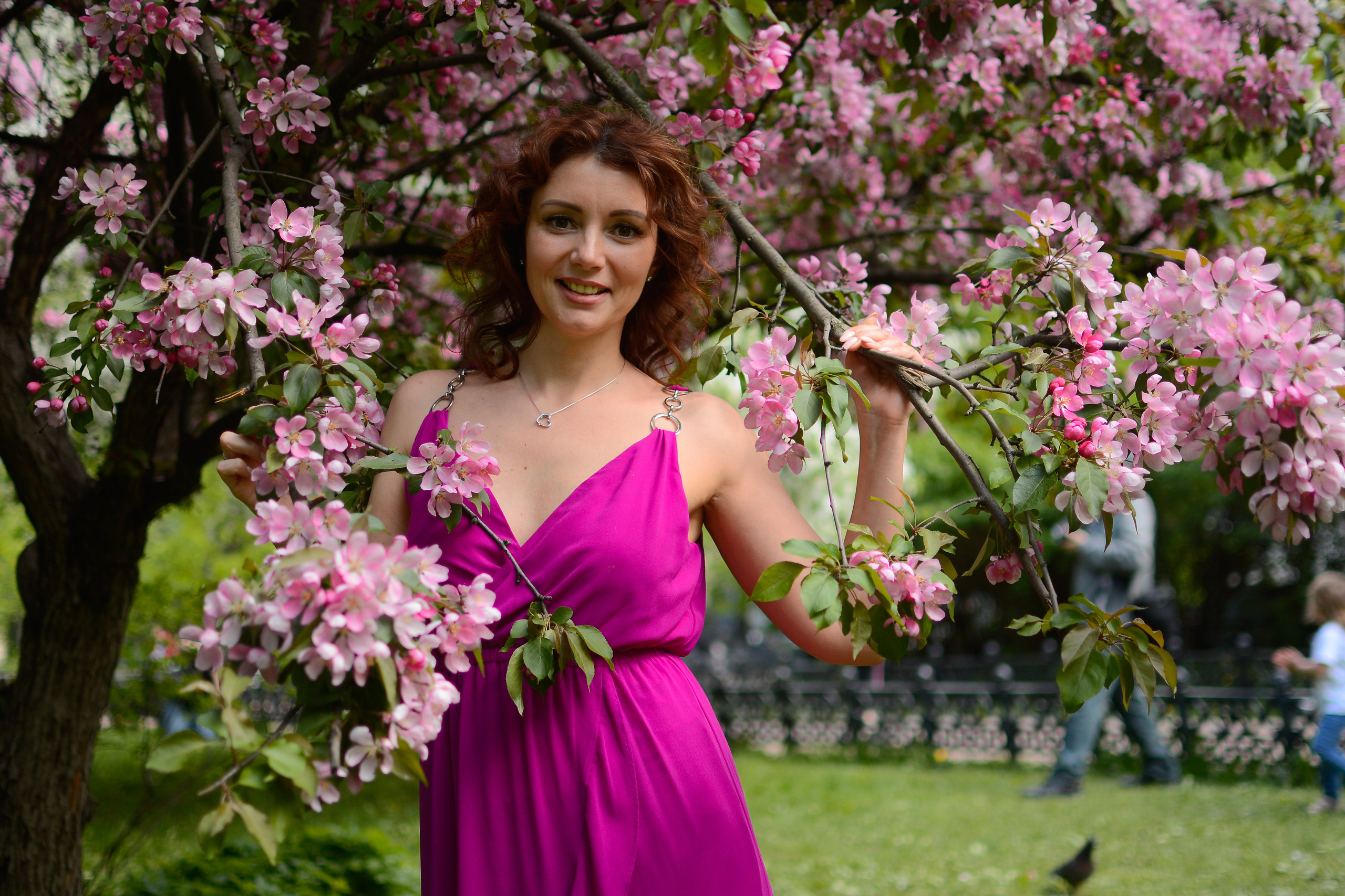 Фотосессия в цветах. Семейный фотограф