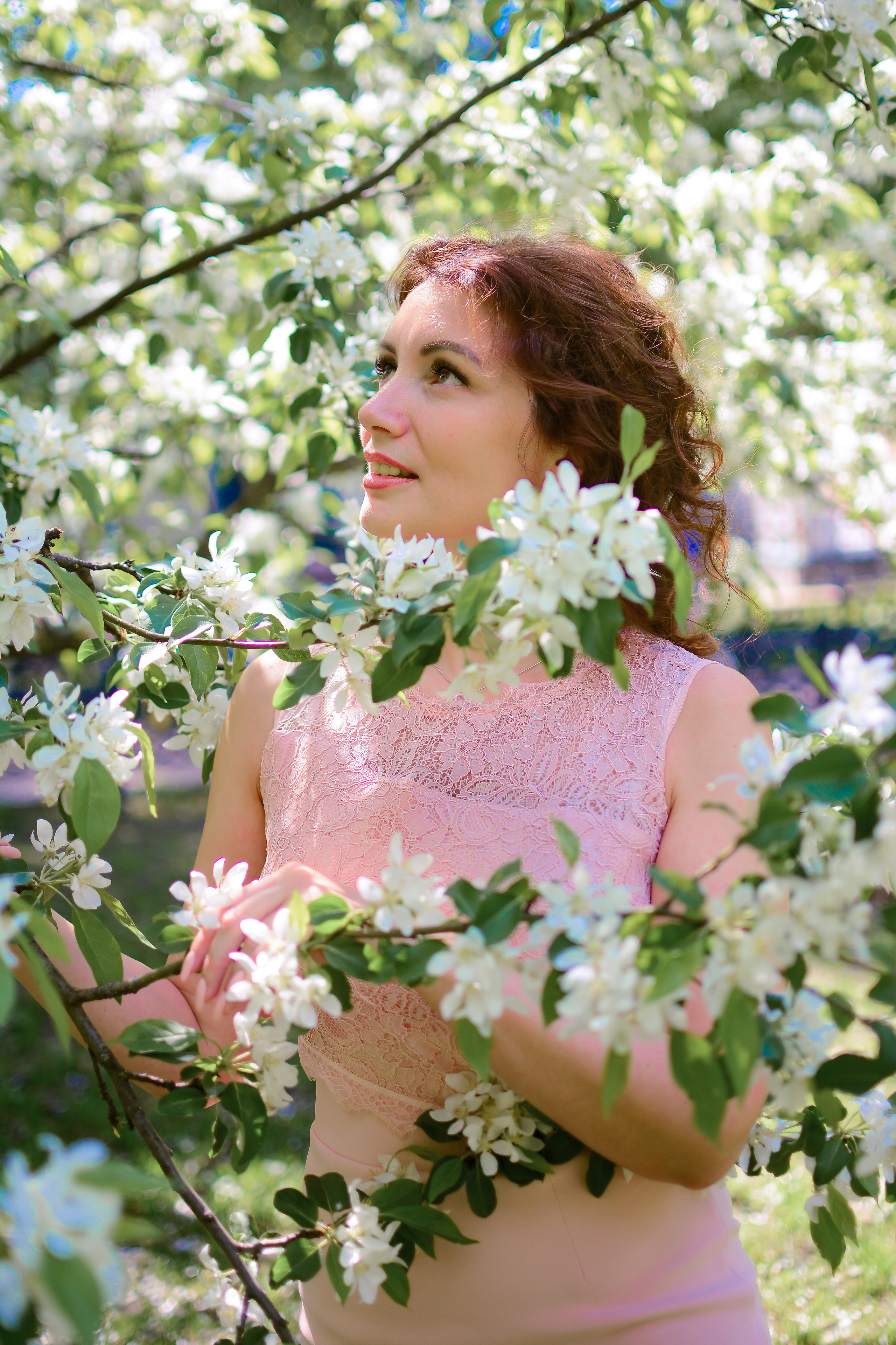 Фотосессия в цветах. Семейный фотограф