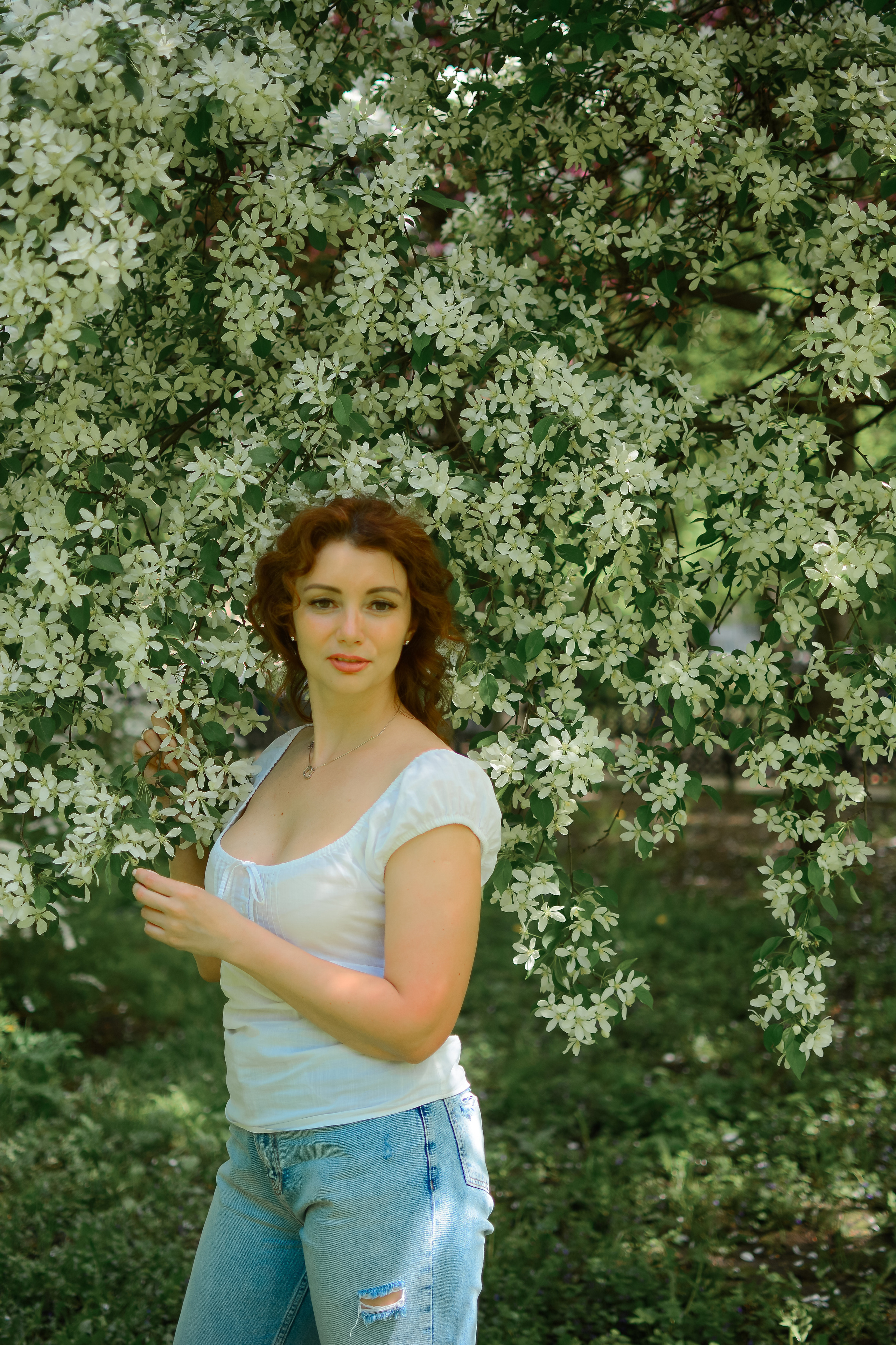 Фотосессия в цветах. Семейный фотограф