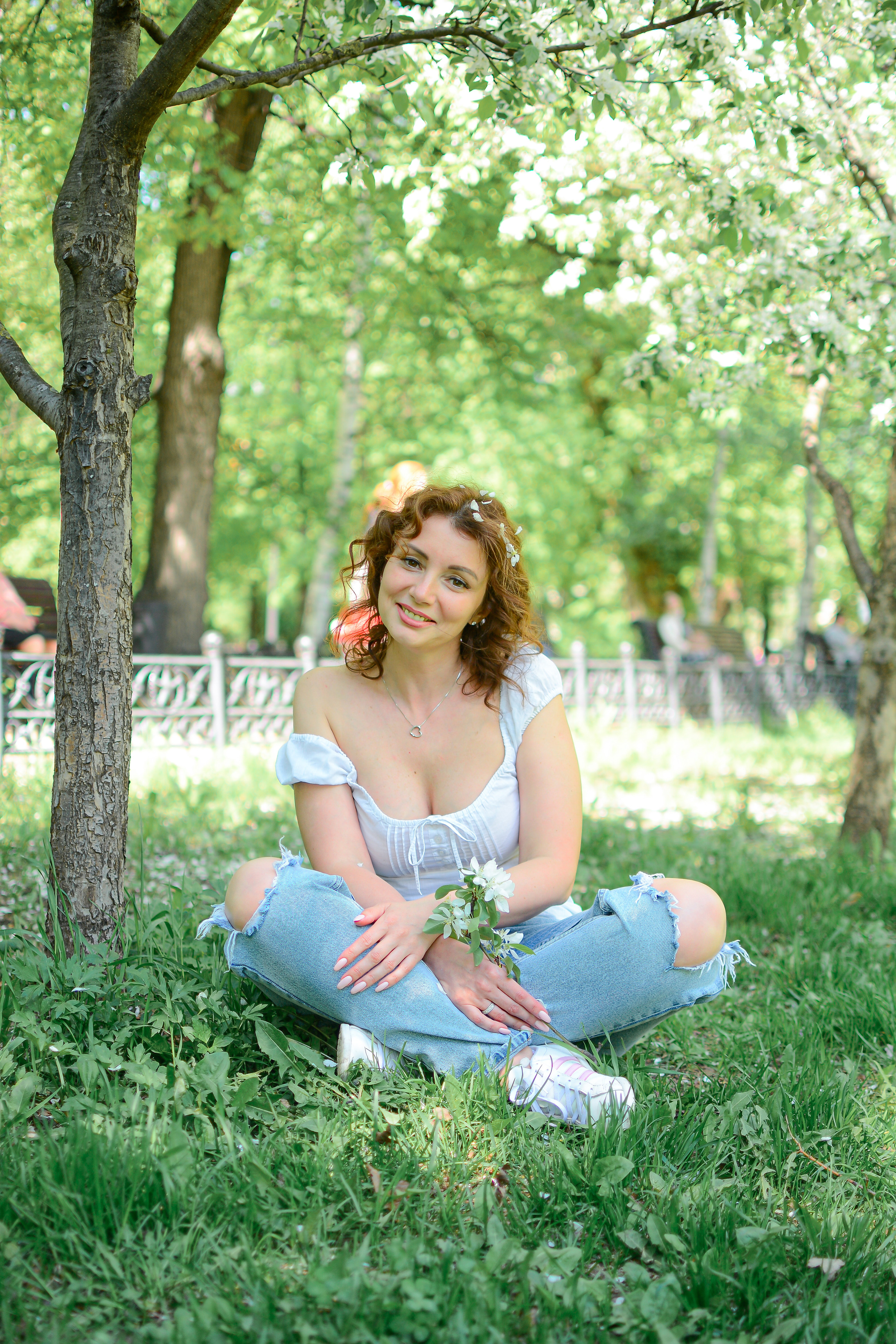 Фотосессия в цветах. Семейный фотограф