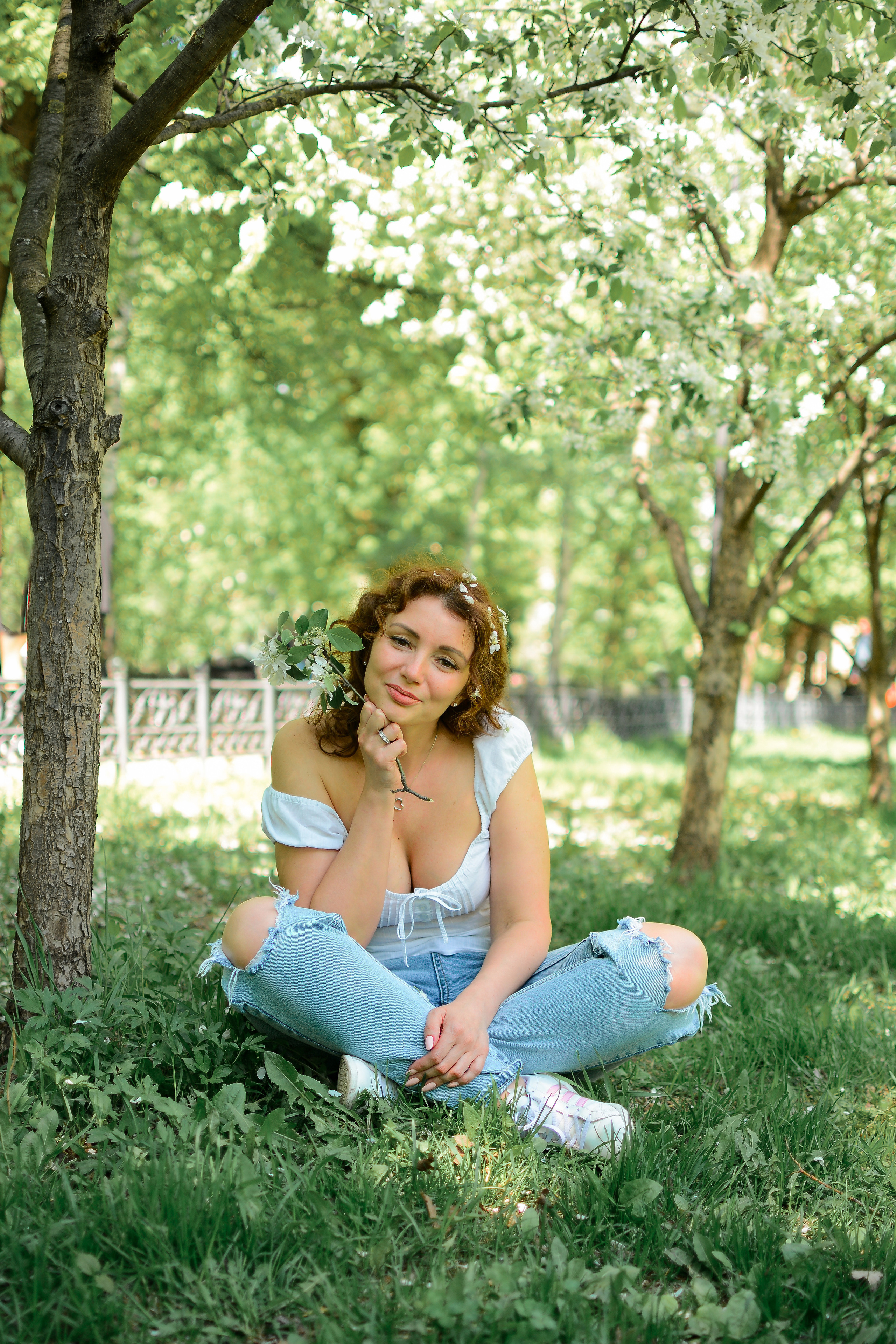 Фотосессия в цветах. Семейный фотограф