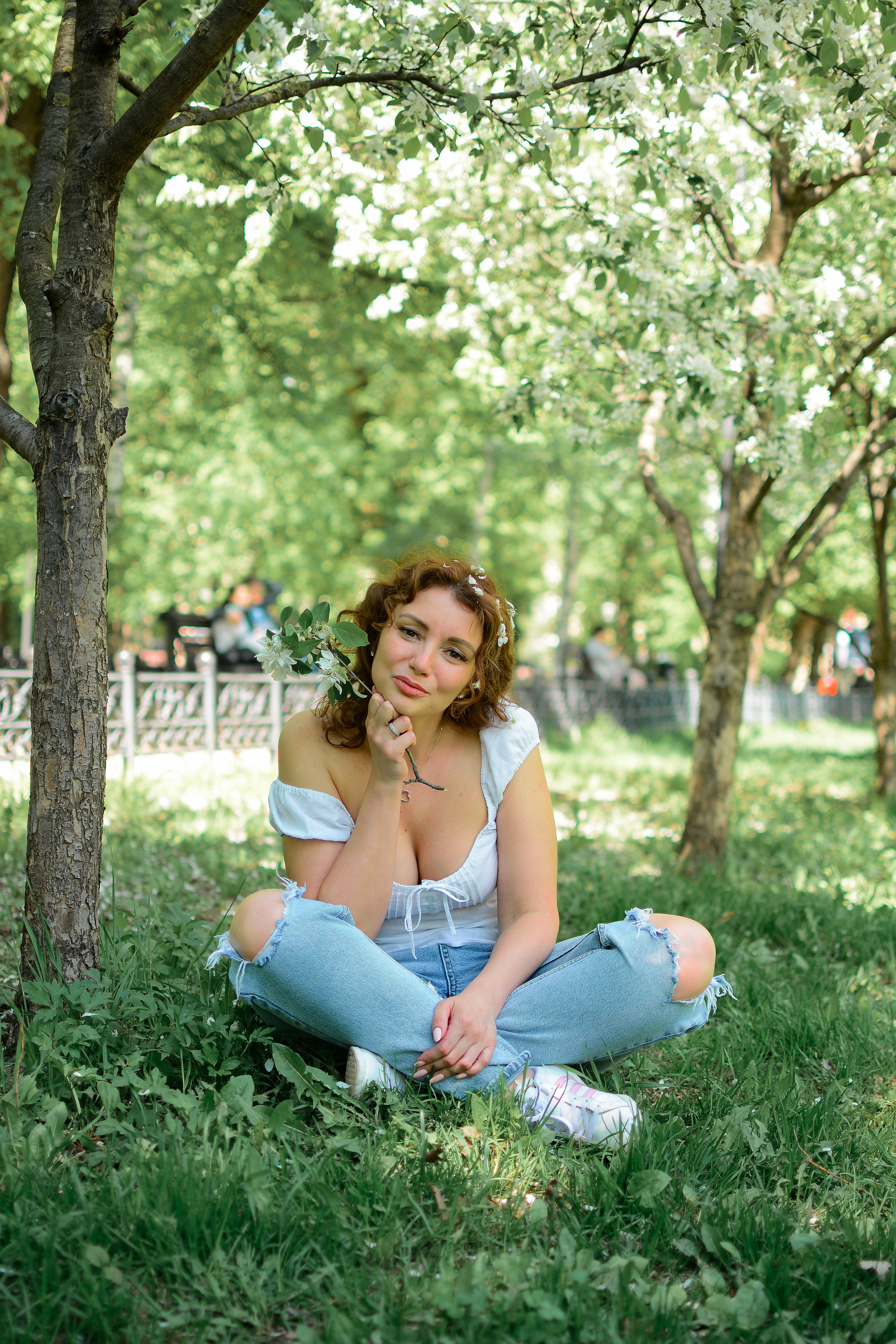 Фотосессия в цветах. Семейный фотограф