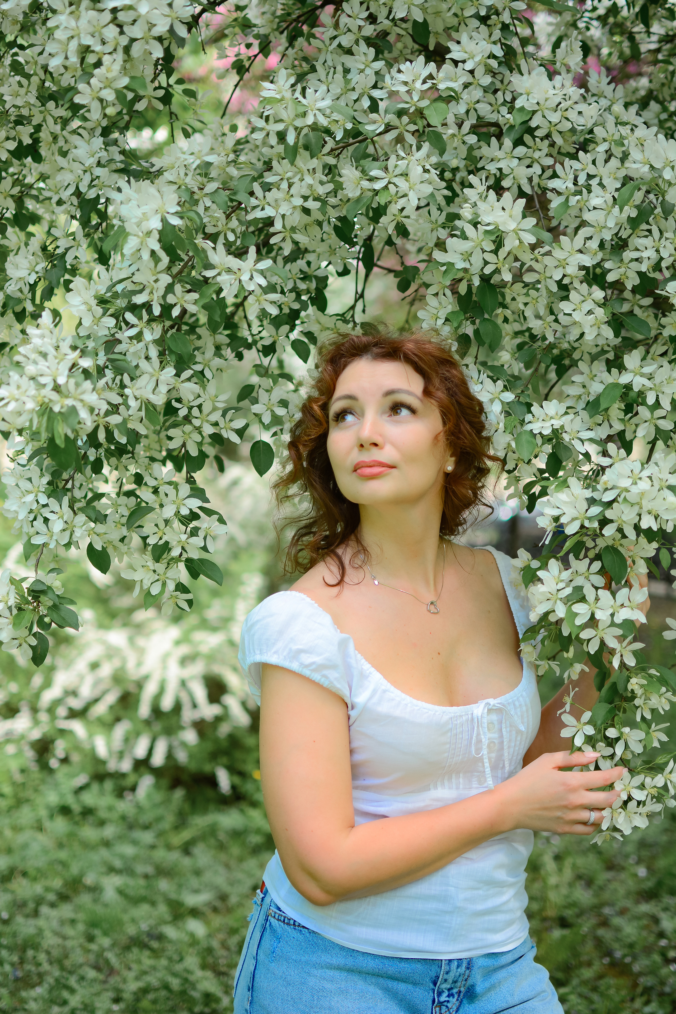 Фотосессия в цветах. Семейный фотограф