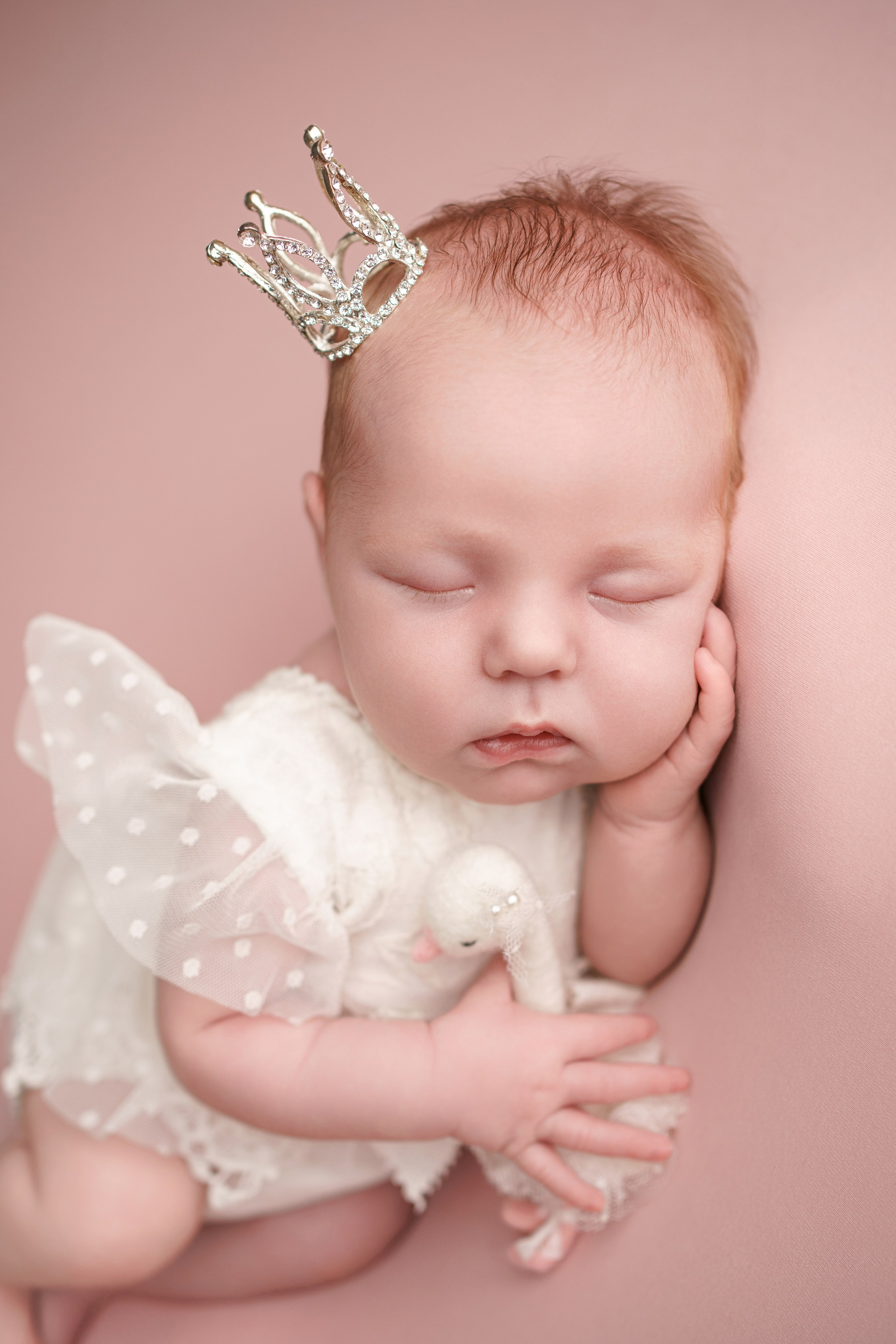 Фотосессия новорожденных | Галерея трогательных кадров малышей в стиле newborn. Фотосессия новорожденных в Москве и Московской области | Профессиональный фотограф newborn — Татьяна Иванова