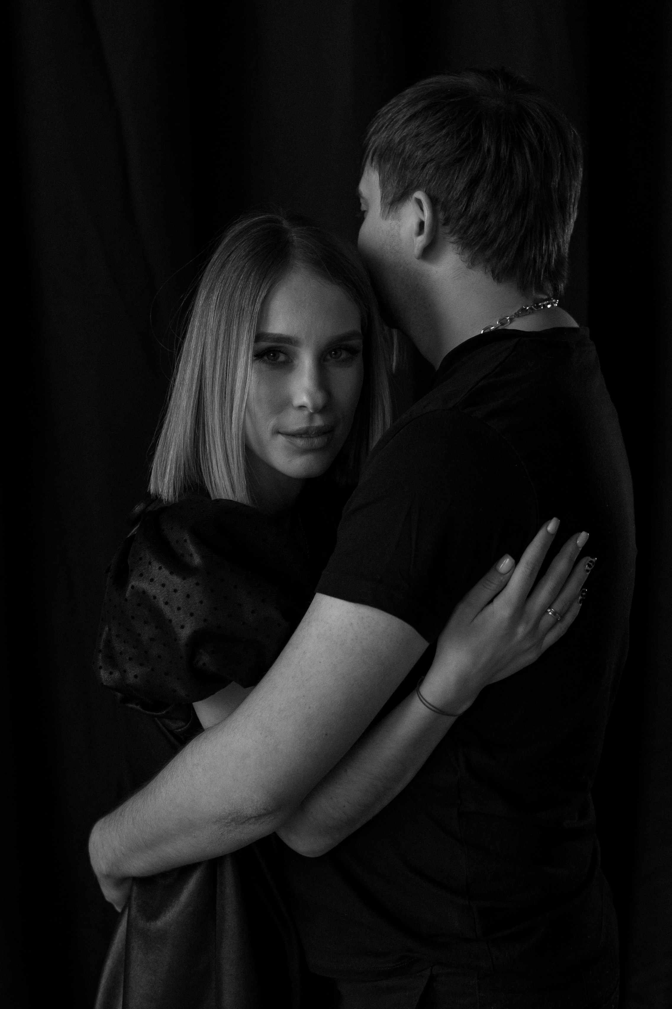 Виктория, Михаил, Миа. Новый год в тёмных тонах. Эстетичная фото- и видеосъёмка Ирина Арсентьева. Челябинск и весь мир