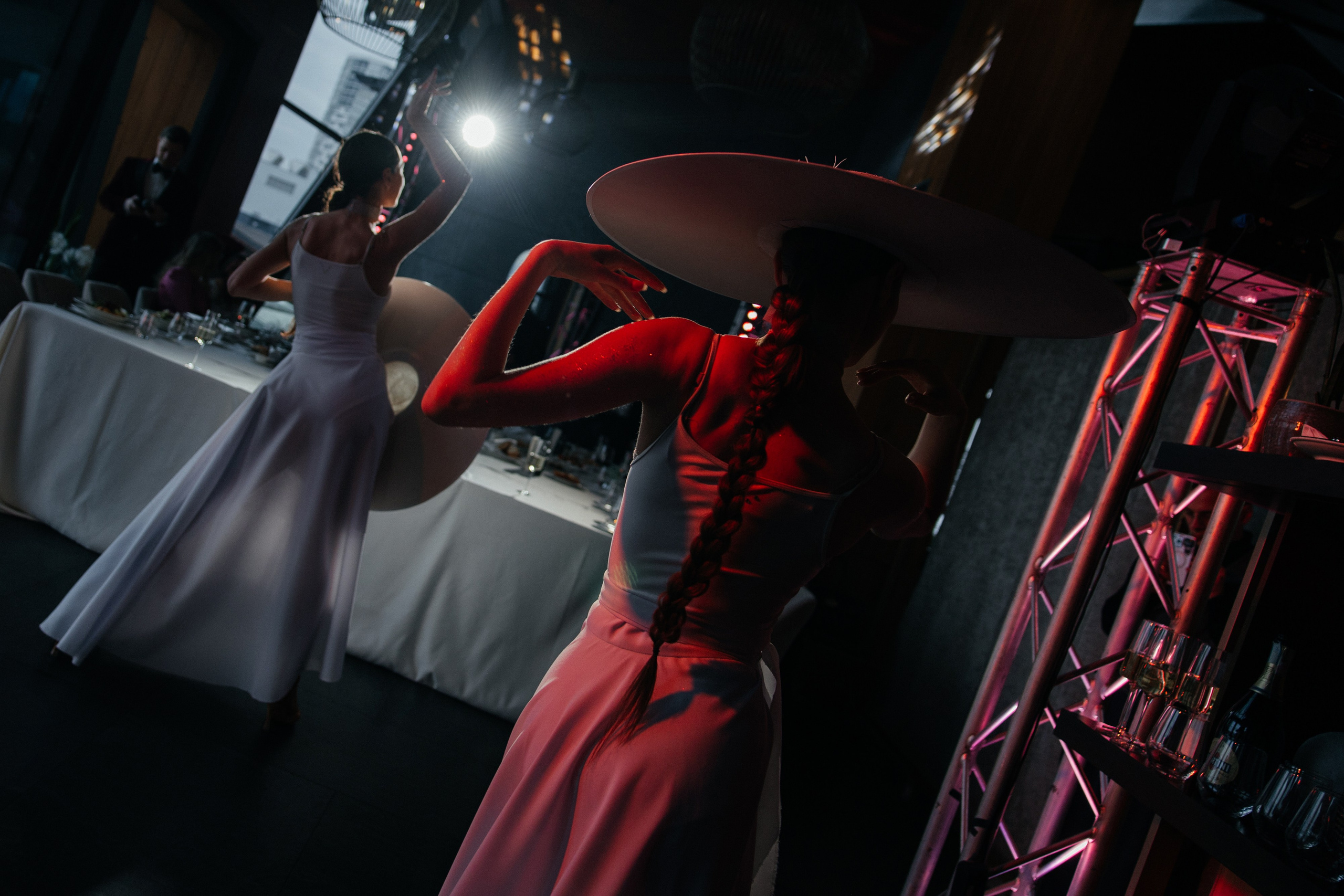 Юлия и Андрей | Свадебный день на 9 человек. Свадебный фотограф Минск РБ