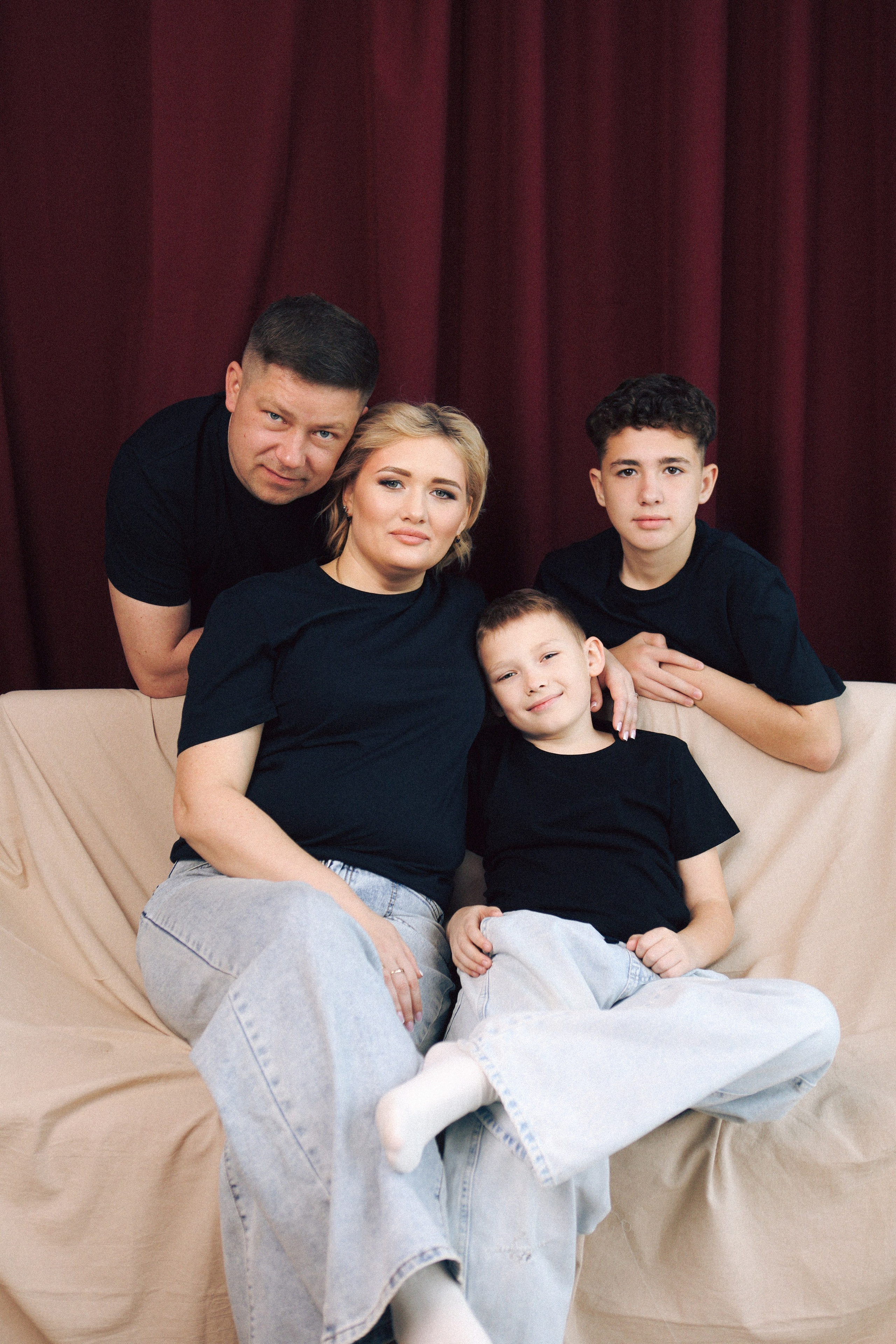 Семейная съёмка. Фотограф Александра Григорьева в Великих Луках
