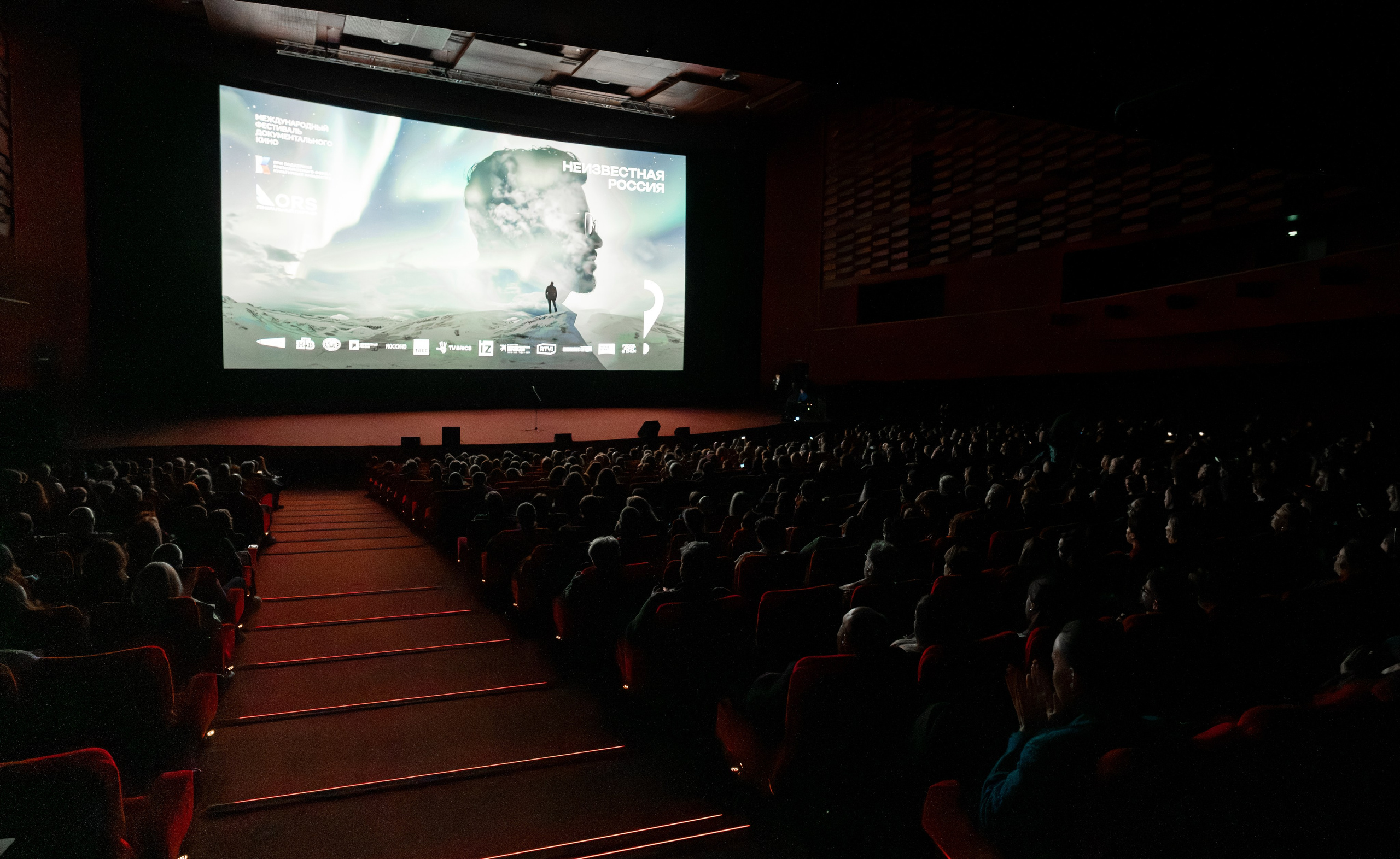ИВЕНТ. Профессиональный фотограф и видеооператор Гладышев Даниил