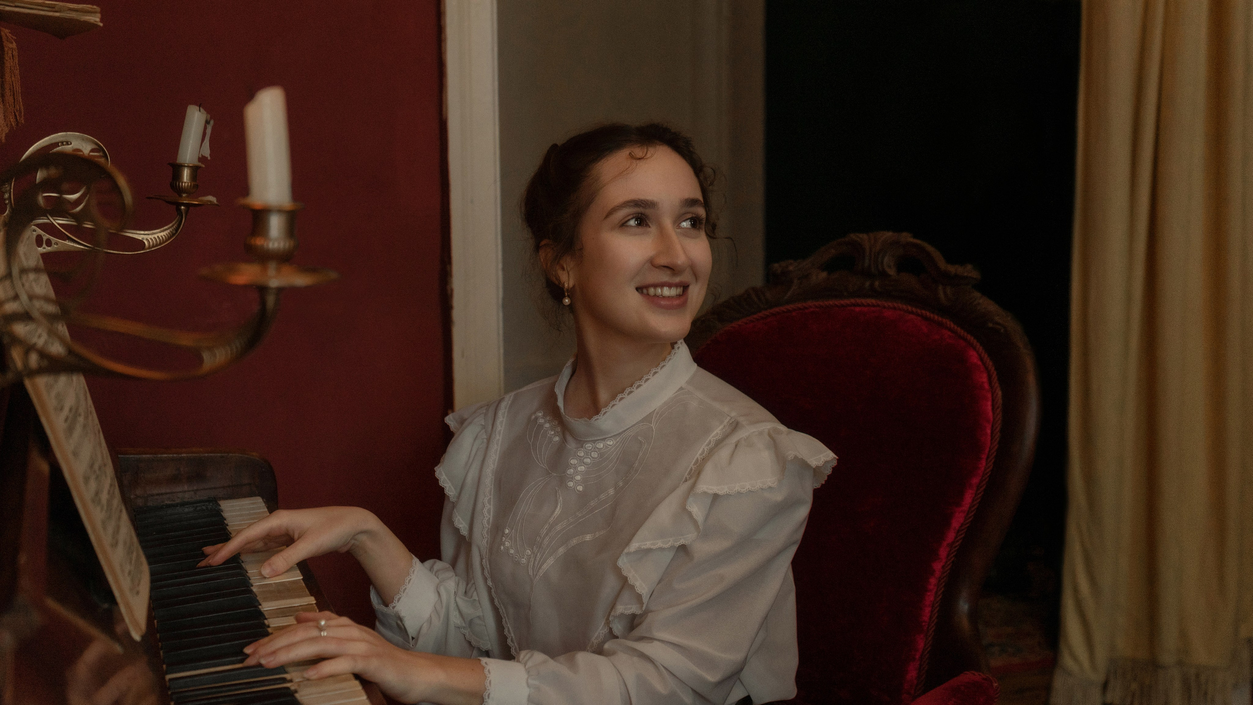 Писатель. Фотохудожник и фоторежиссёр Евгения Будякова