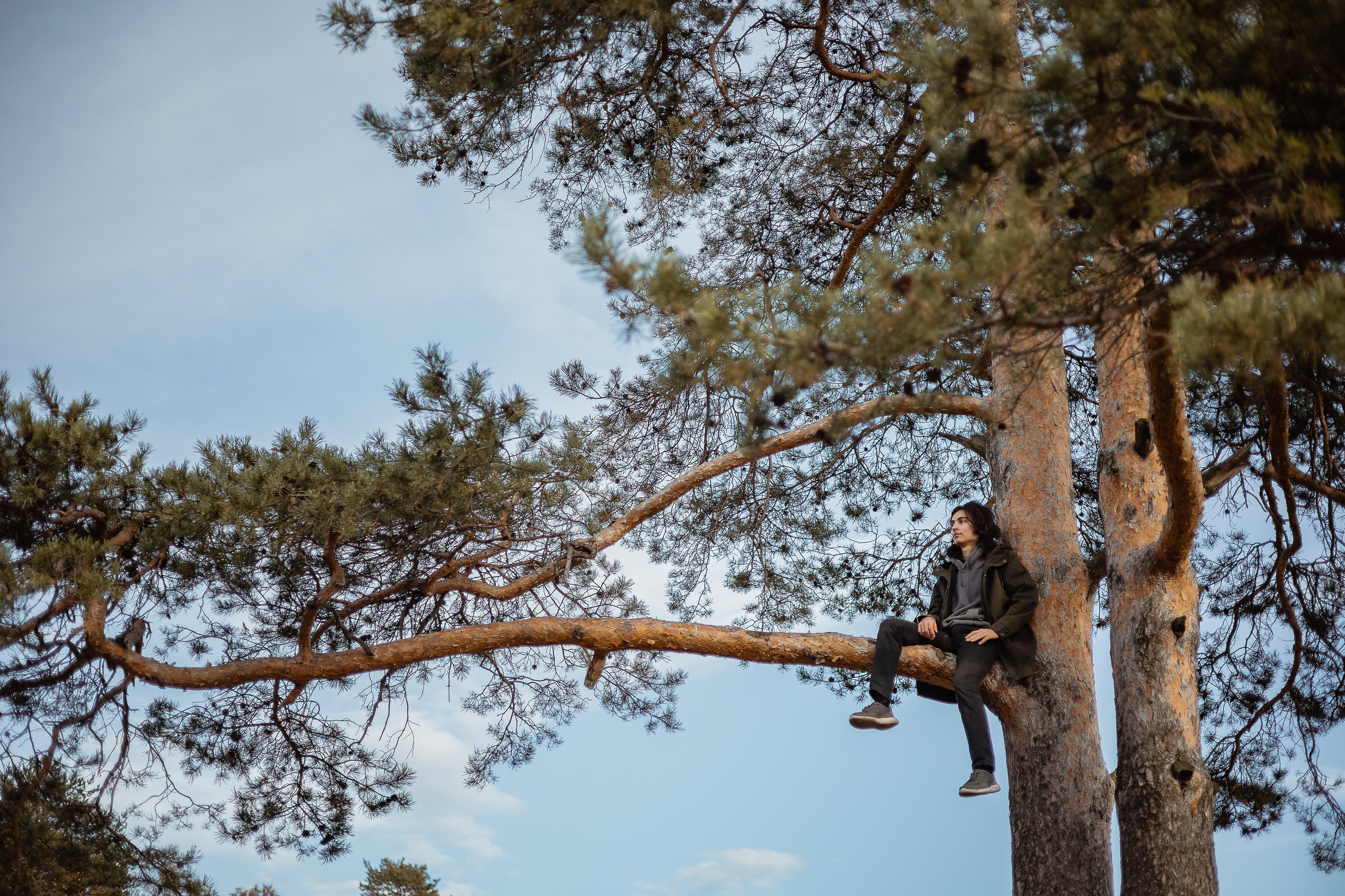 Фотосессия юноши на улице. Семейный и детский фотограф в Перми Мария Карабатова