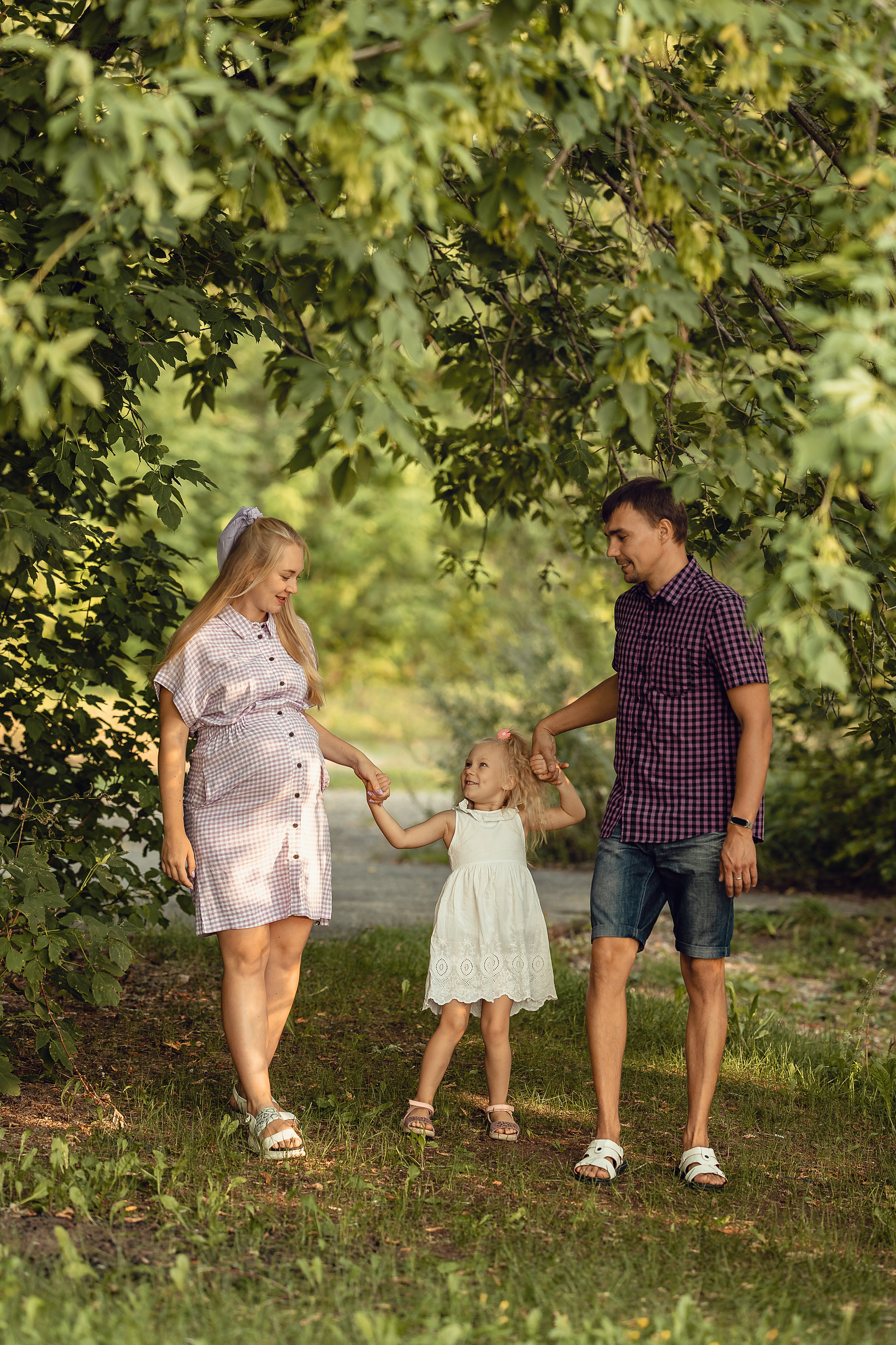 Фотосъемка семьи на пляже. Семейный и детский фотограф в Перми Мария Карабатова