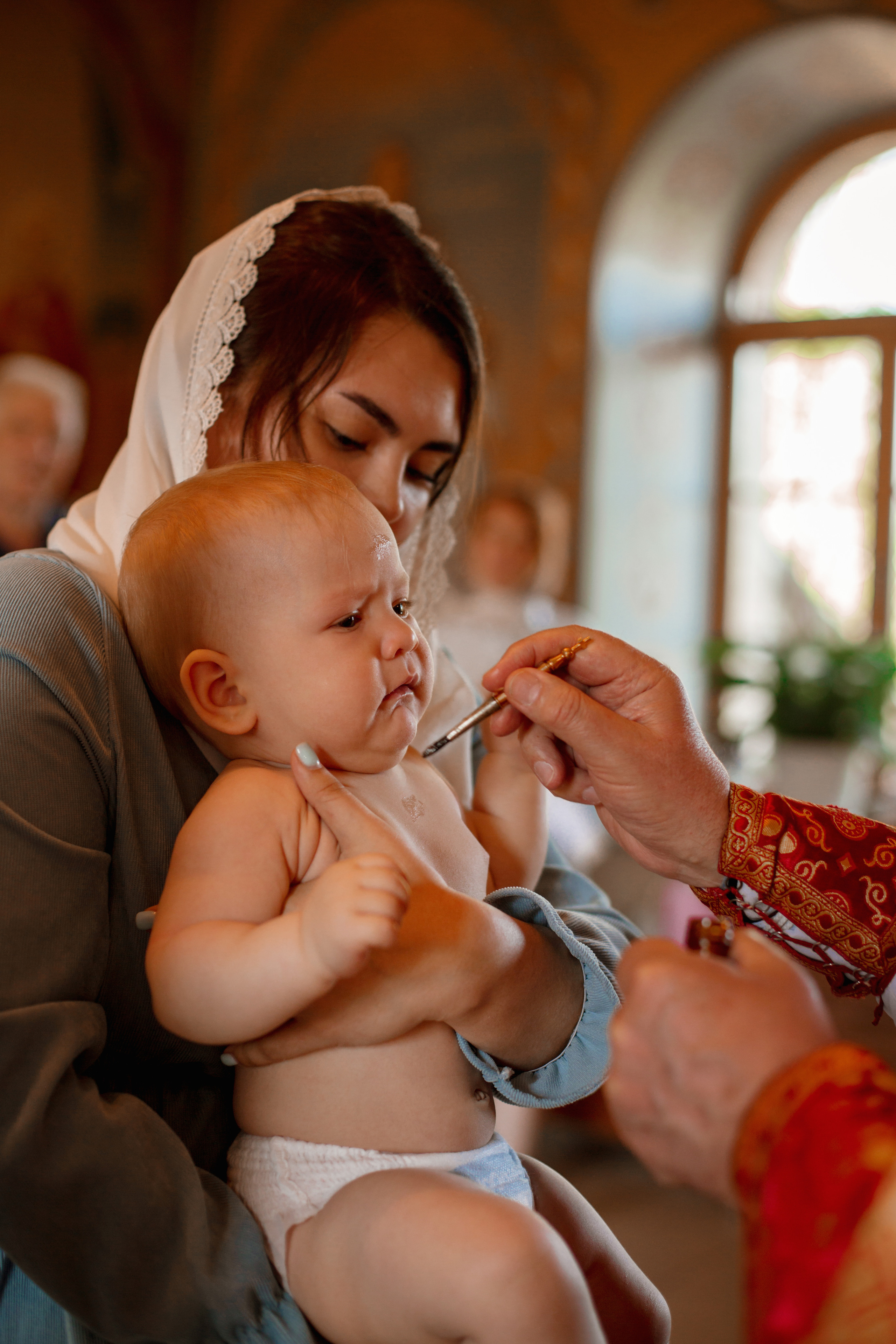 Крещение Алисы Храм Серафима Саровского Пригородный. Фотограф новорожденных Оренбург Оксана Трофимова