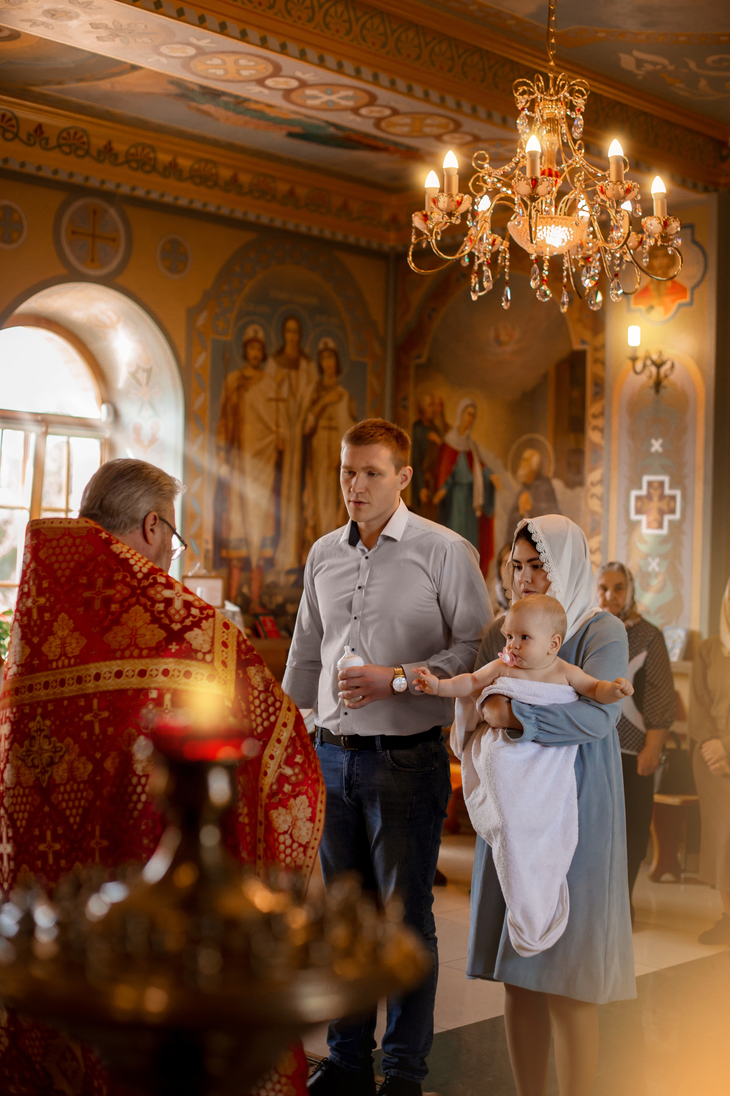 Крещение Алисы Храм Серафима Саровского Пригородный. Фотограф новорожденных Оренбург Оксана Трофимова