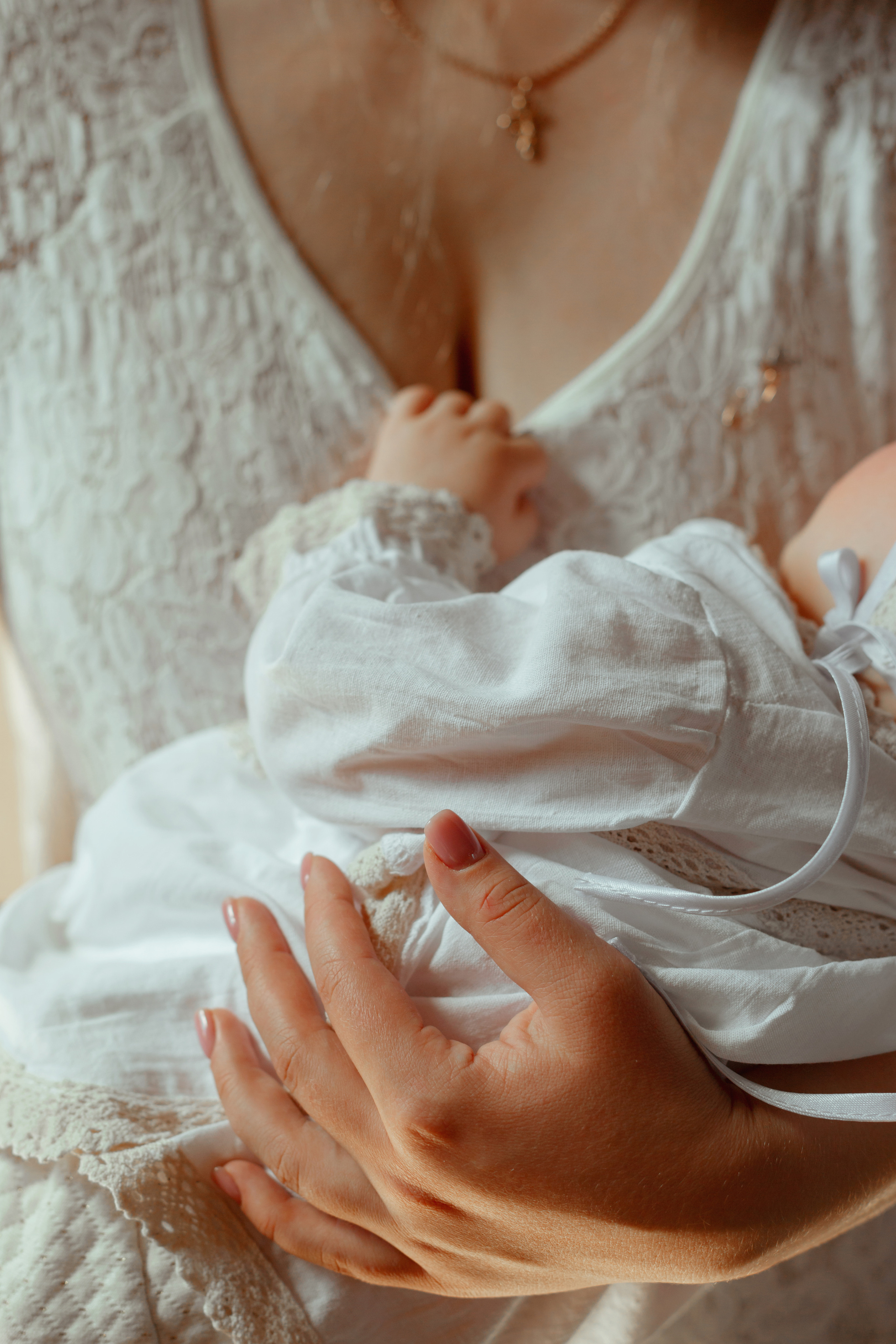 Крещение Алисы Храм Серафима Саровского Пригородный. Фотограф новорожденных Оренбург Оксана Трофимова