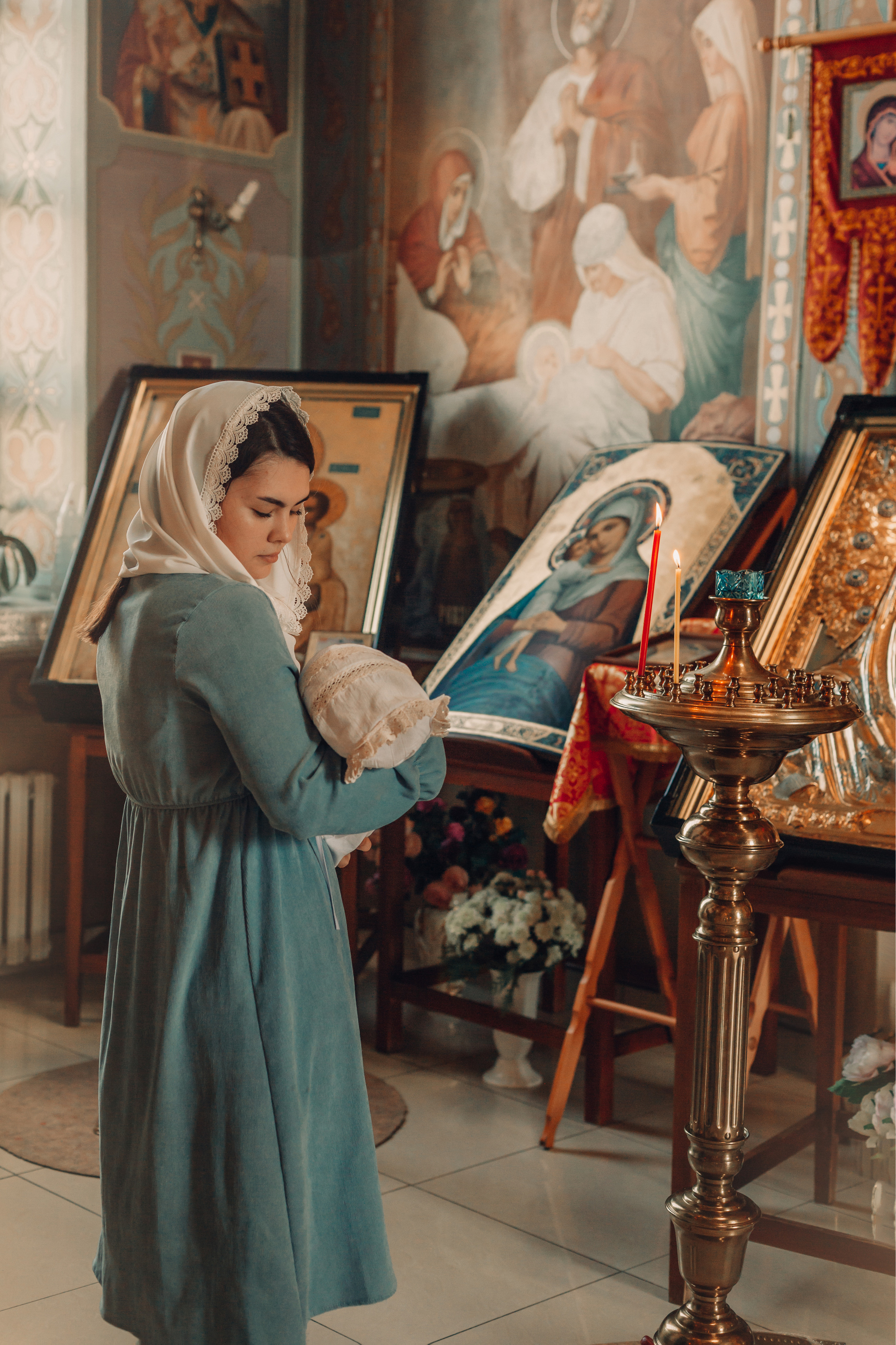 Крещение Алисы Храм Серафима Саровского Пригородный. Фотограф новорожденных Оренбург Оксана Трофимова