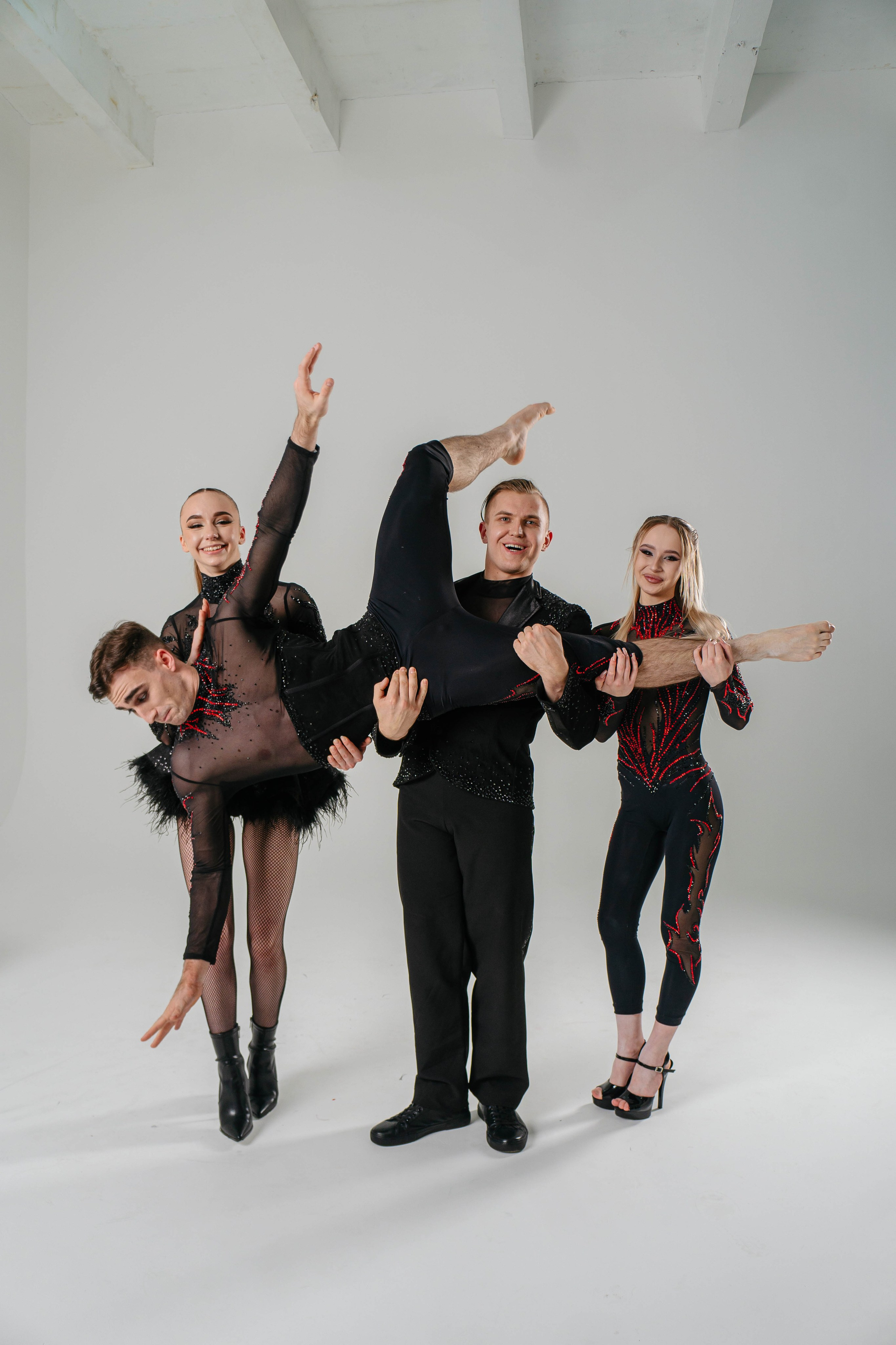 Circus. Фотограф / видеограф в Москве и Сочи Sofia Riversong