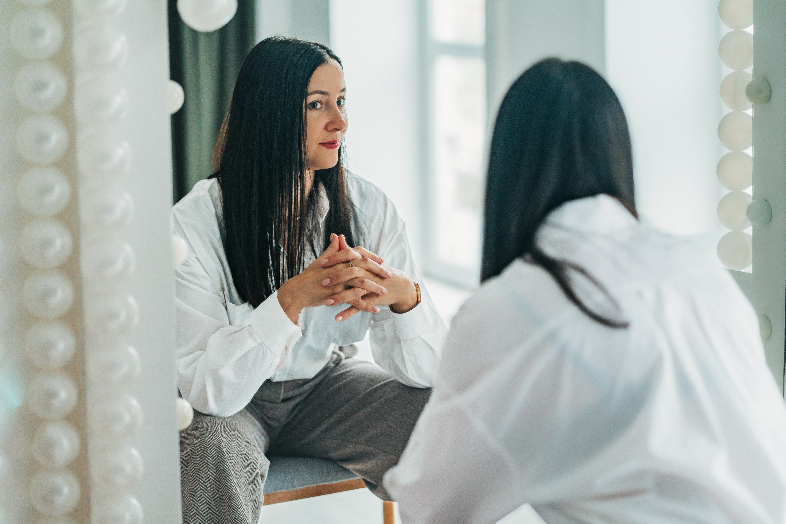 Женский портрет. Школьные альбомы и альбомы для детского сада. Юлия Осипова. Москва