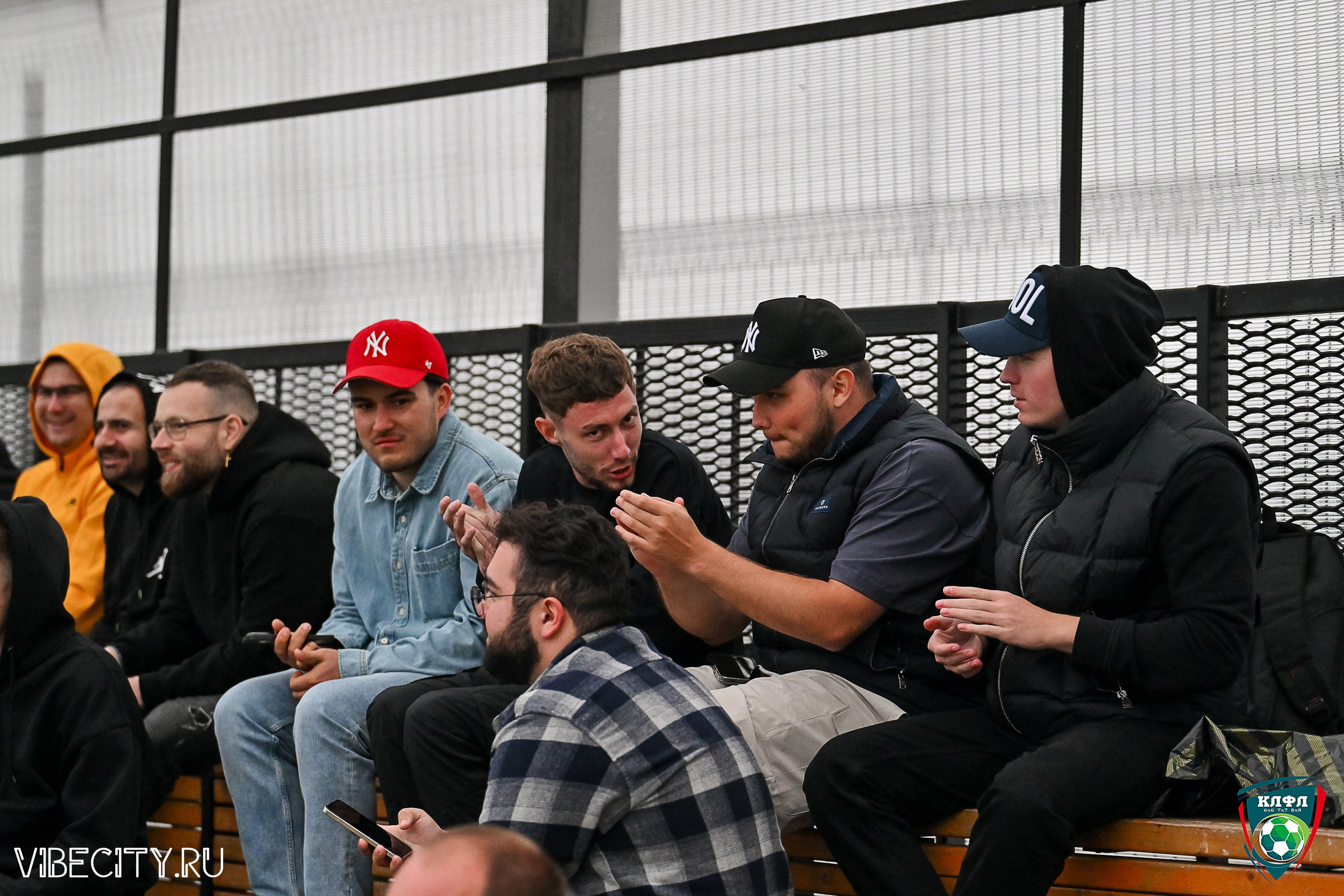 ФИНАЛЬНЫЕ МАТЧИ ПЛЕЙ-ОФФ XXl ЛЕТНЕГО КУБКА КАЛИНИНГРАДСКОЙ ЛФЛ. VIBECITY.RU Вайб Сити Ру Фоторепортажи Фотоотчеты Калининград