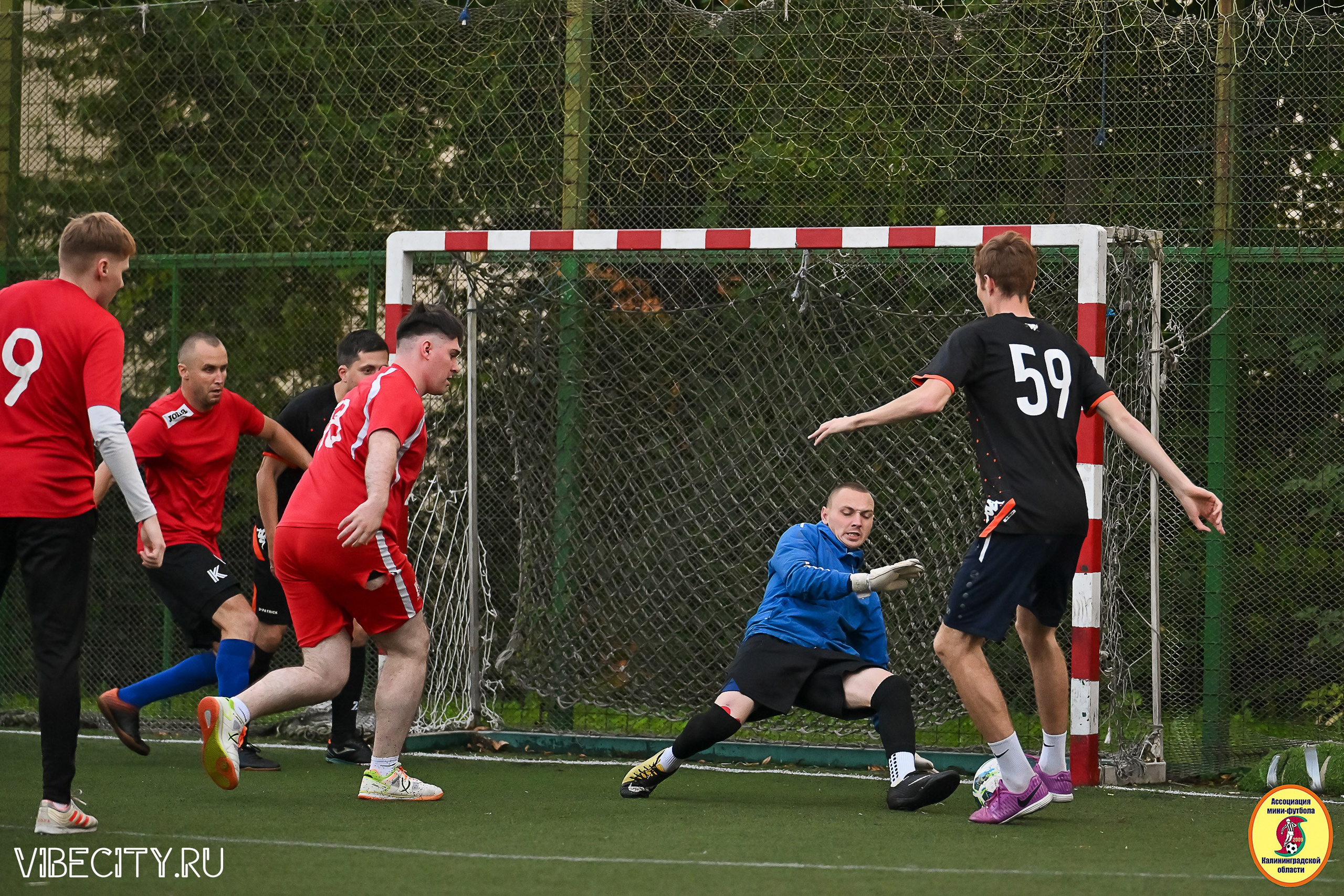 ИГРЫ ПЛЕЙ-ОФФ ПЕРВОГО ДИВИЗИОНА МИНИ-ФУТБОЛЬНОЙ ЛИГИ. VIBECITY.RU Вайб Сити Ру Фоторепортажи Фотоотчеты Калининград
