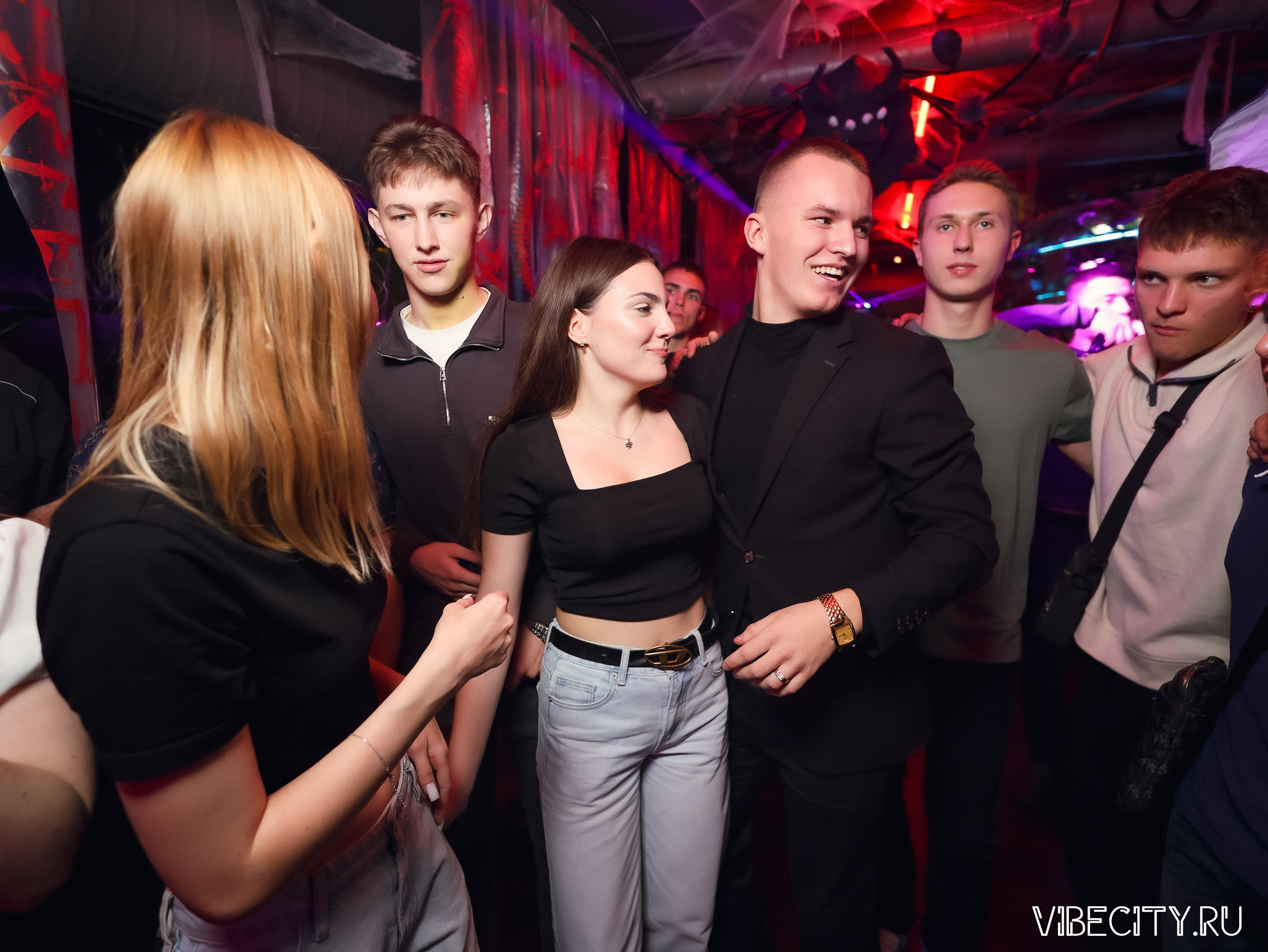 DOUBLE U. VIBECITY.RU Вайб Сити Ру Фоторепортажи Фотоотчеты Калининград