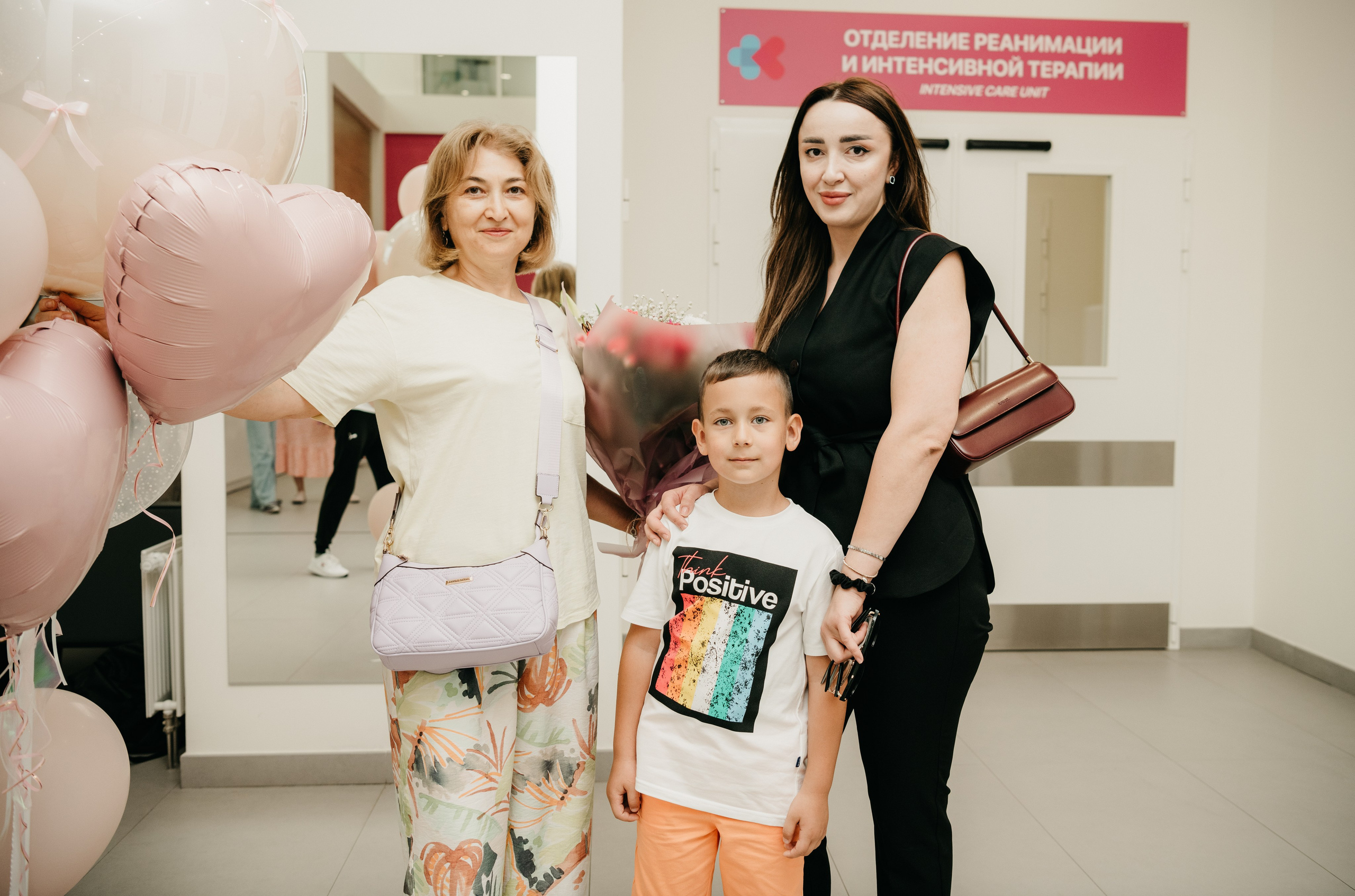 Выписка Арианы. Коммунарка. Фотограф на выписку из роддома в Москве и МО