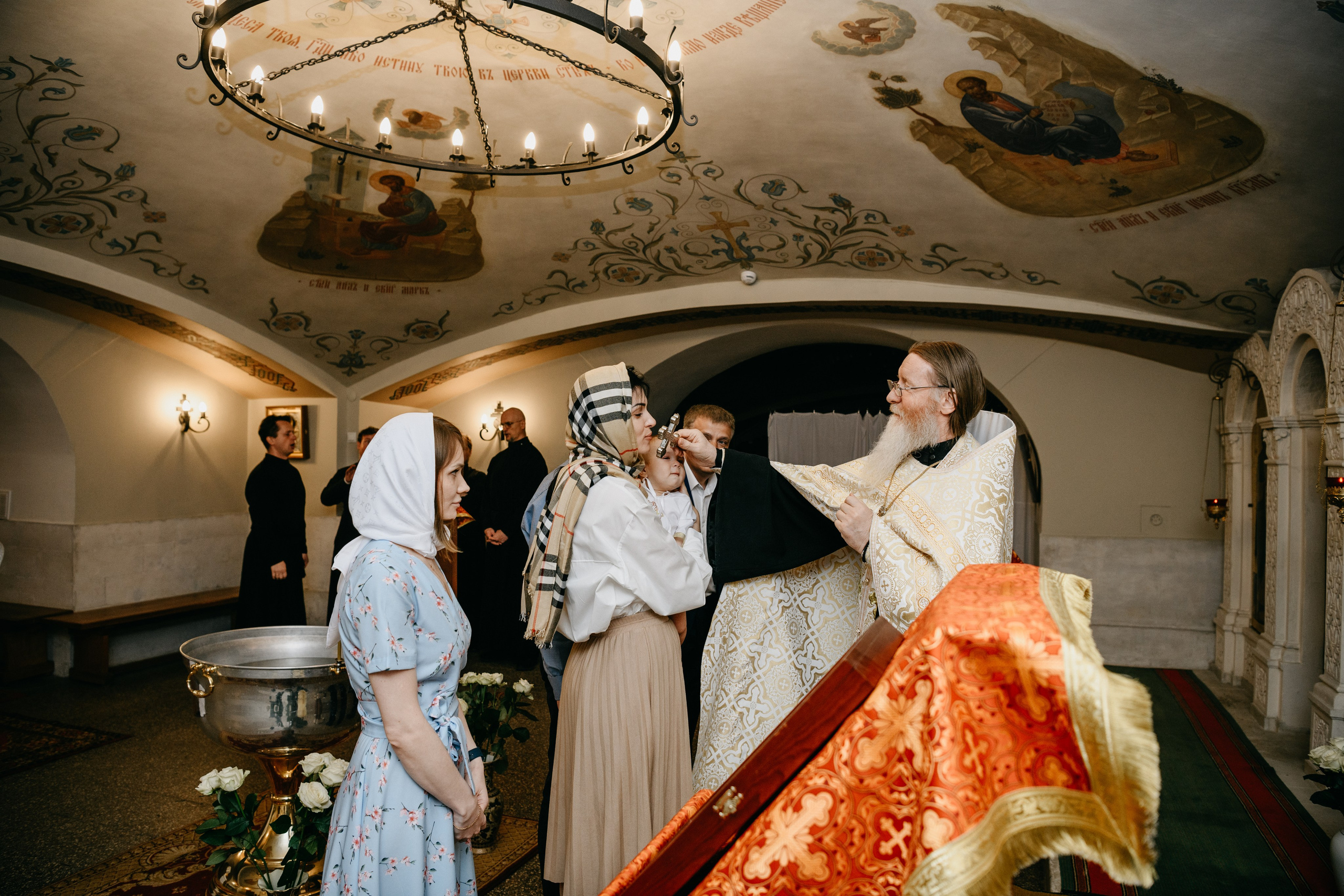 Крещение Александра. Фотограф на выписку из роддома в Москве и МО