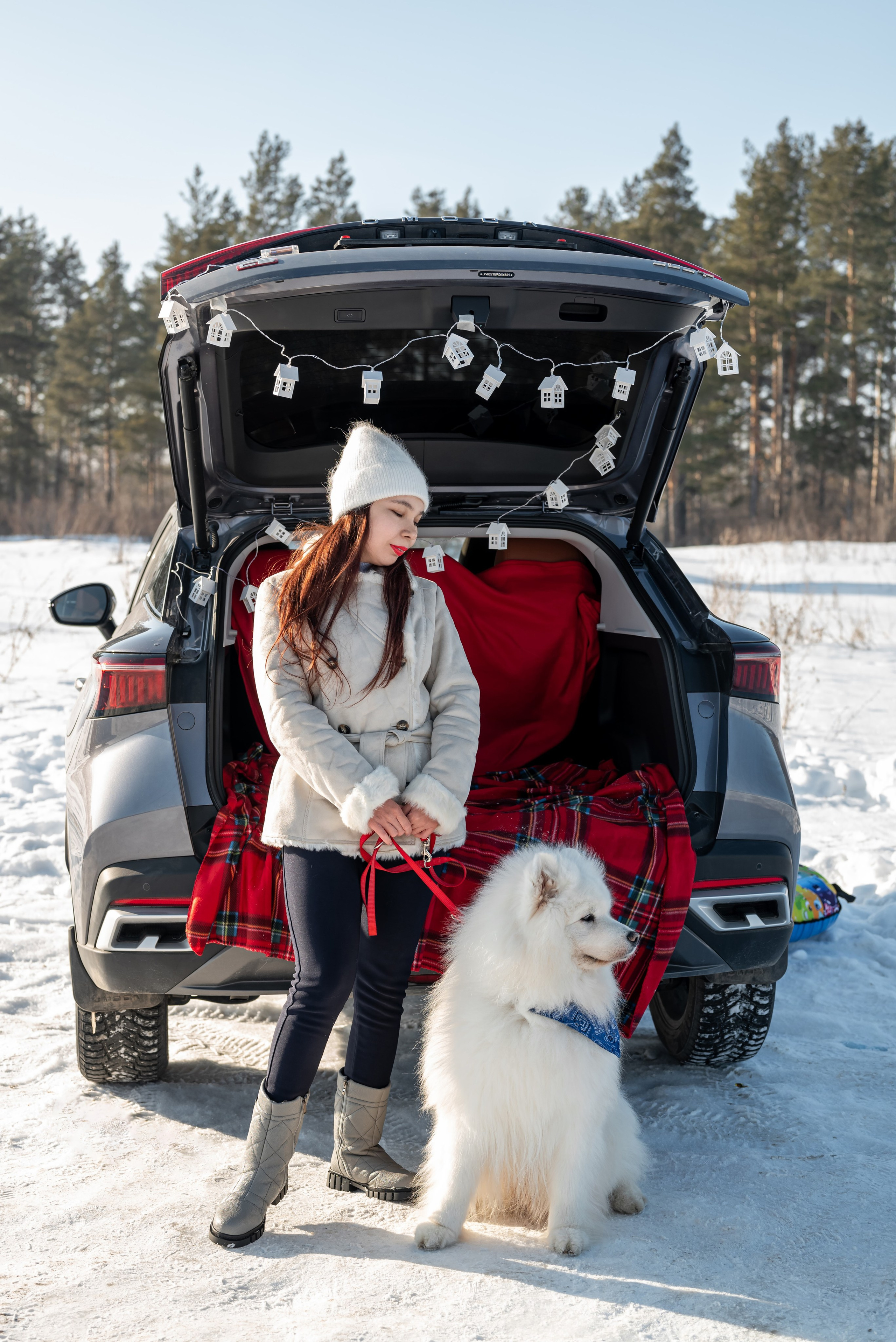 Фотопроект с Платоном и машиной на улице. Фотограф в городе Салават