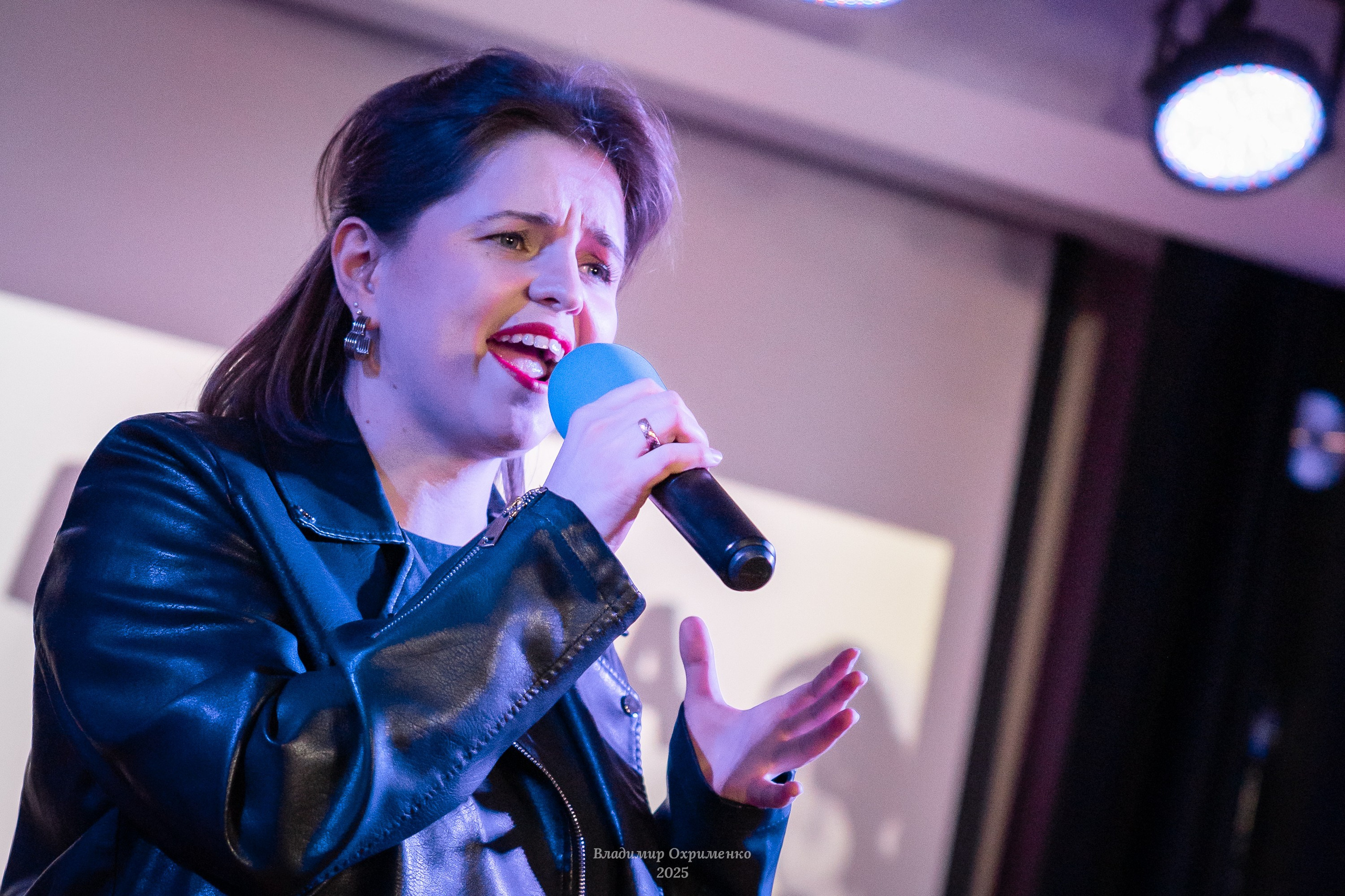 Концерт вокального коллектива Bella Mamma «Мы из 90-х». Фотограф Владимир Охрименко