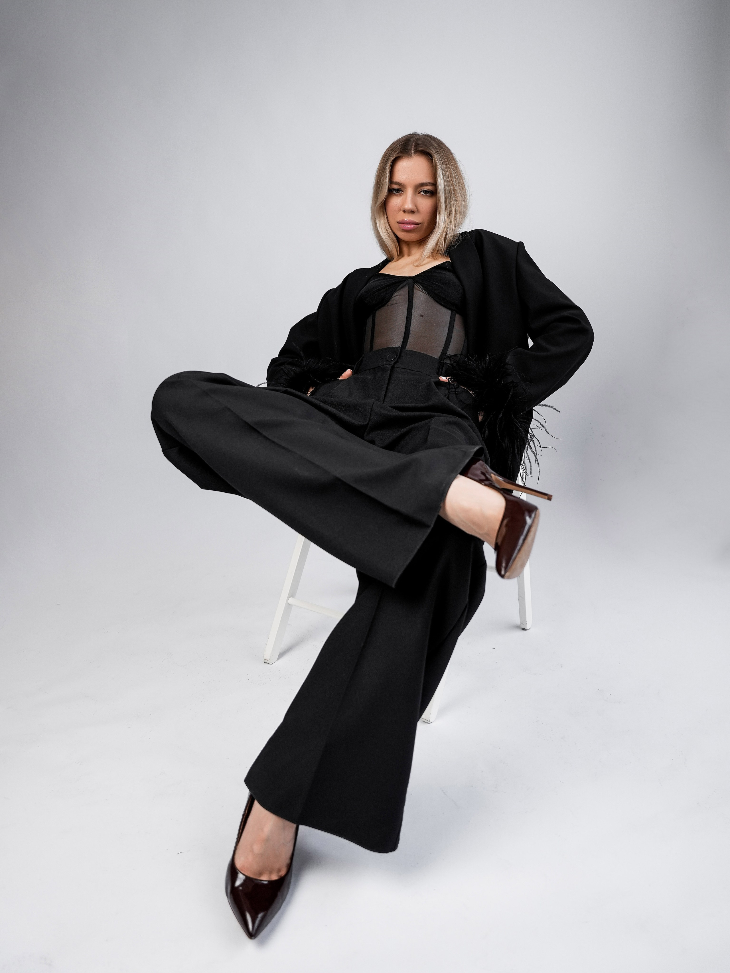 Съёмка брюк для wildberries. Фотограф в Смоленске Ольга Давыдова