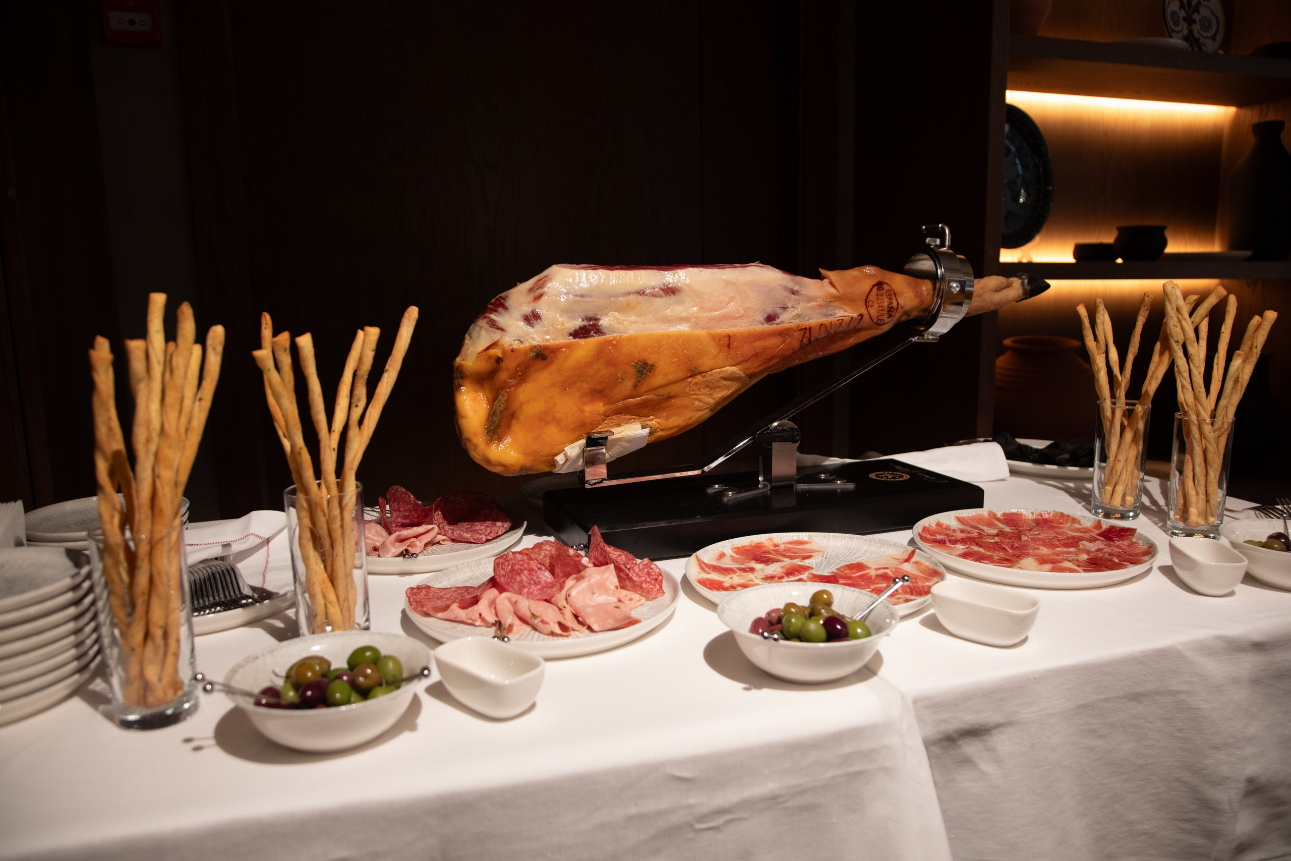 KIRA restaurant. Главная