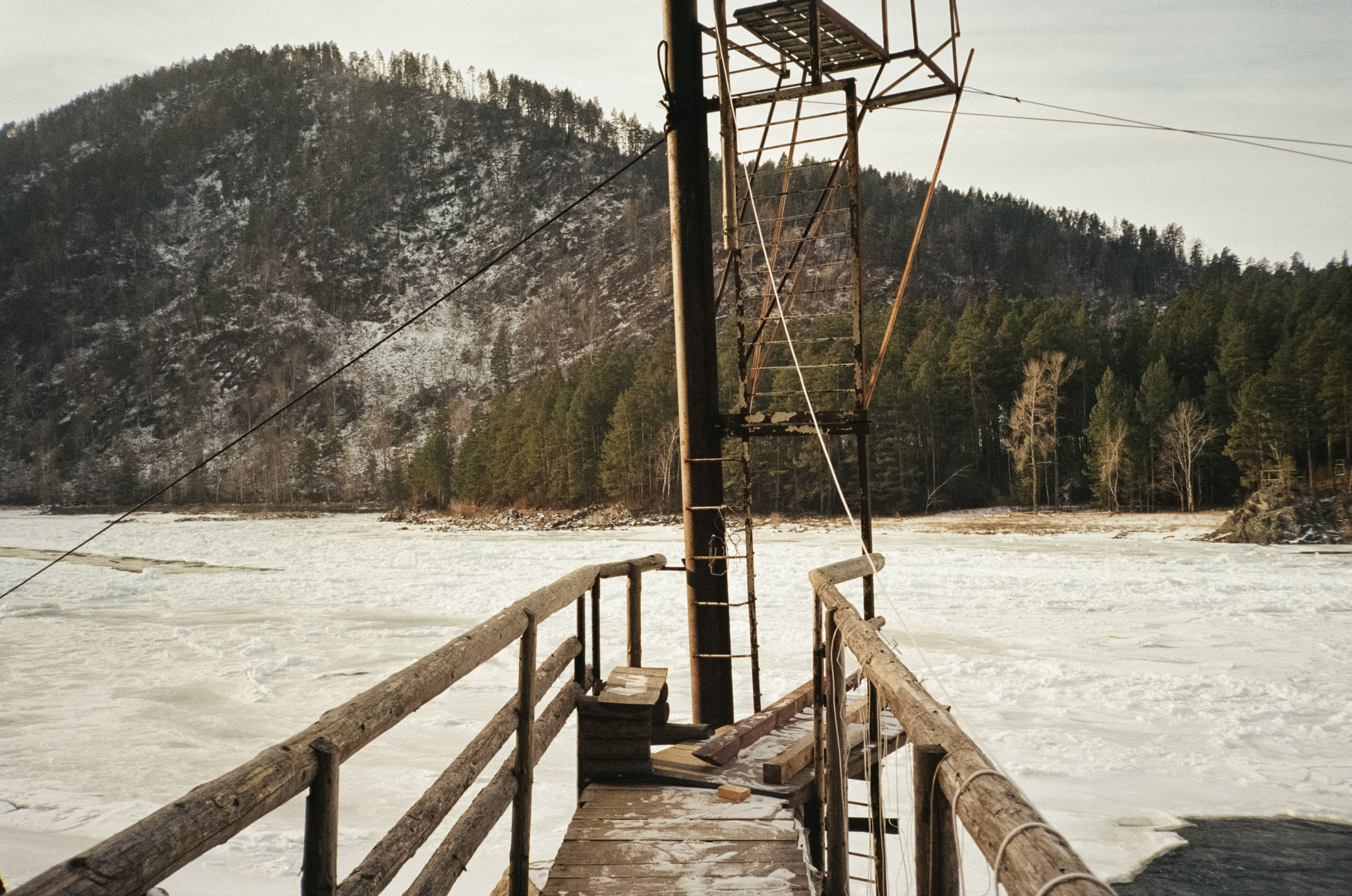 Кызыл-Таш и кафе «Лампа» в Берендеевке. Фотограф-документалист Мария Осокина