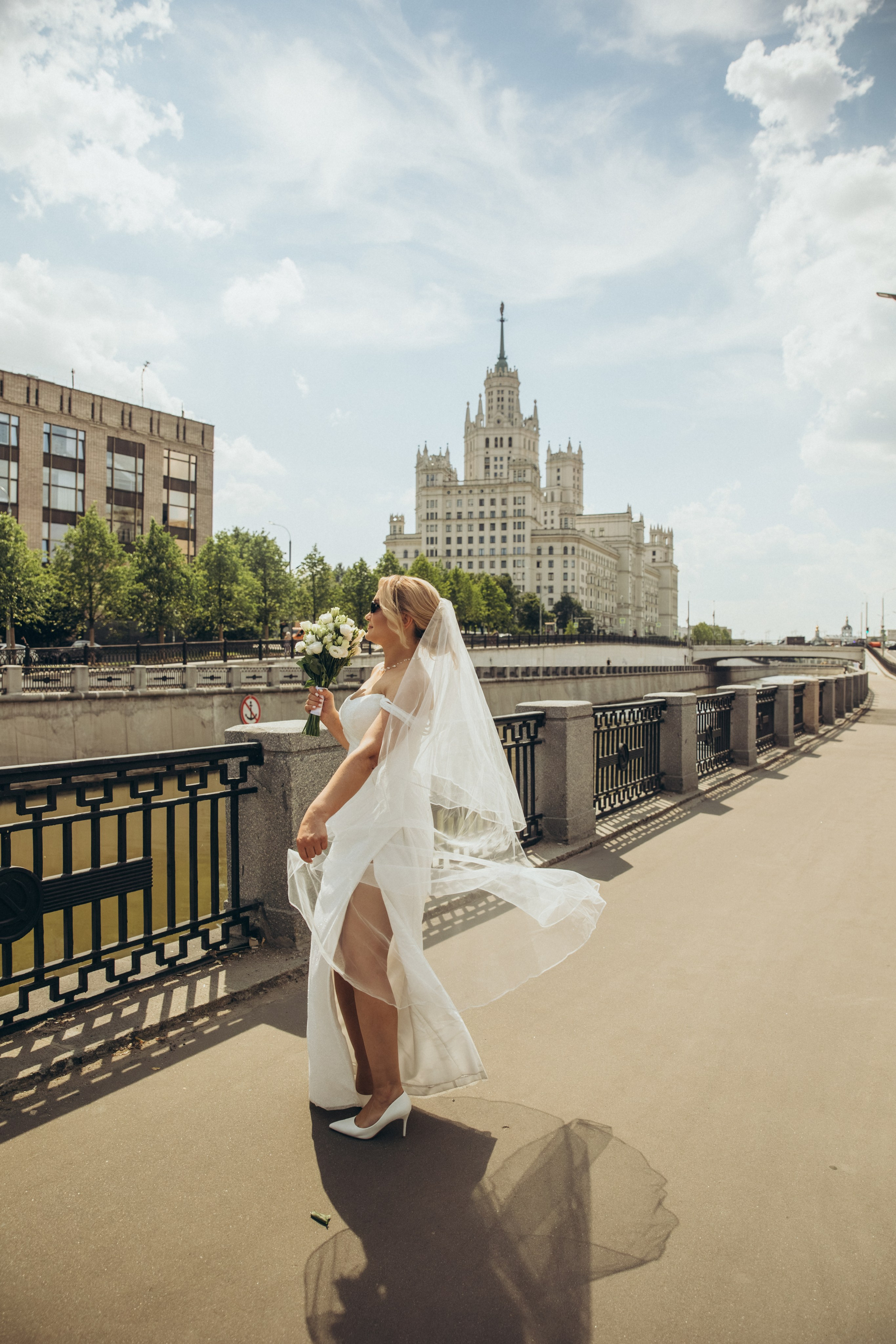 Тессинский мост свадьба. Свадебный и семейный фотограф Москва и Московская область