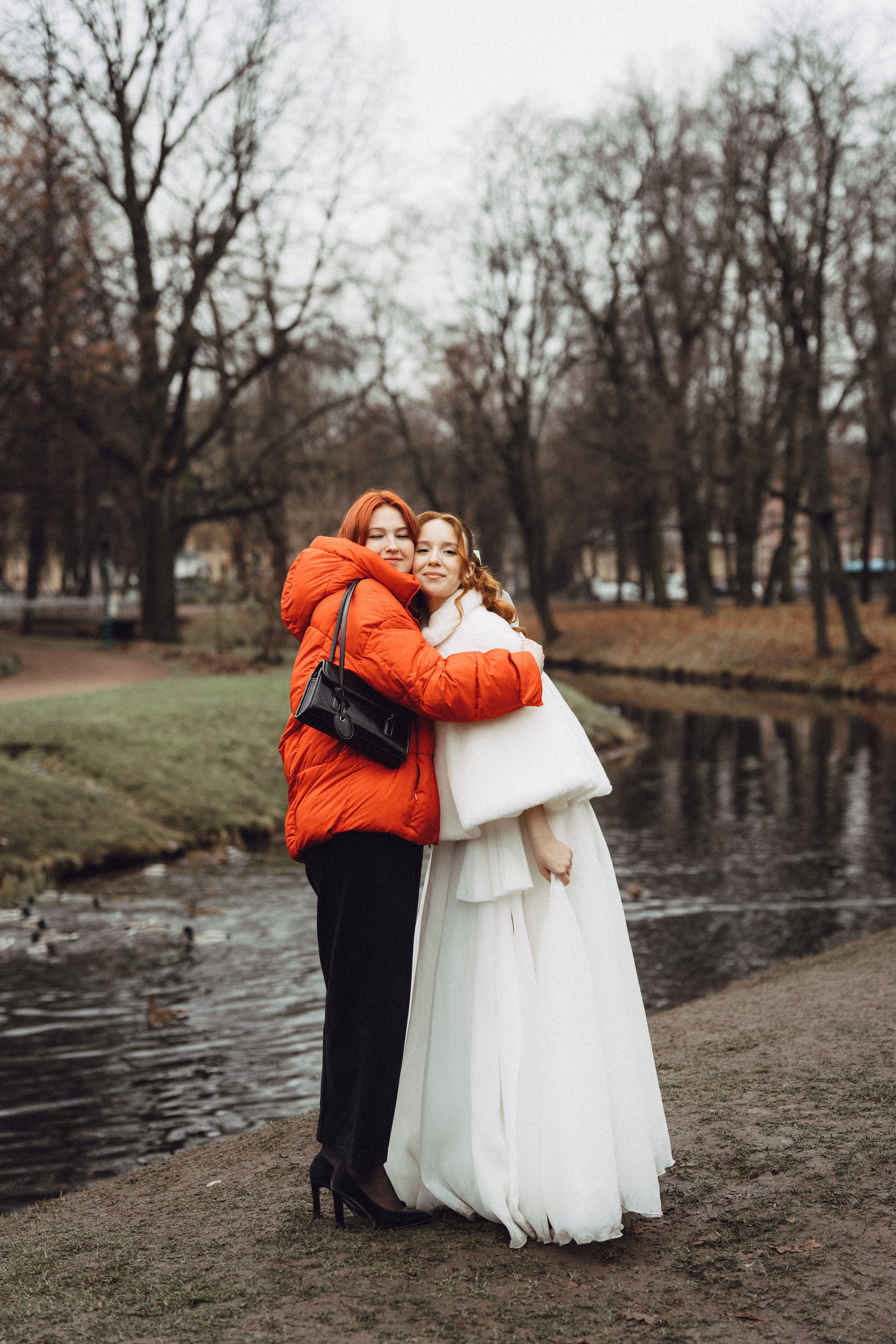 СВАДЕБНАЯ СЬЕМКА ВО ВТОРОМ ДВОРЦЕ С ГОСТЯМИ И ПРОГУЛКА В ТАВРИЧЕСКОМ САДУ. Профессиональный фотограф, Санкт-Петербург — Виктория Богомолова