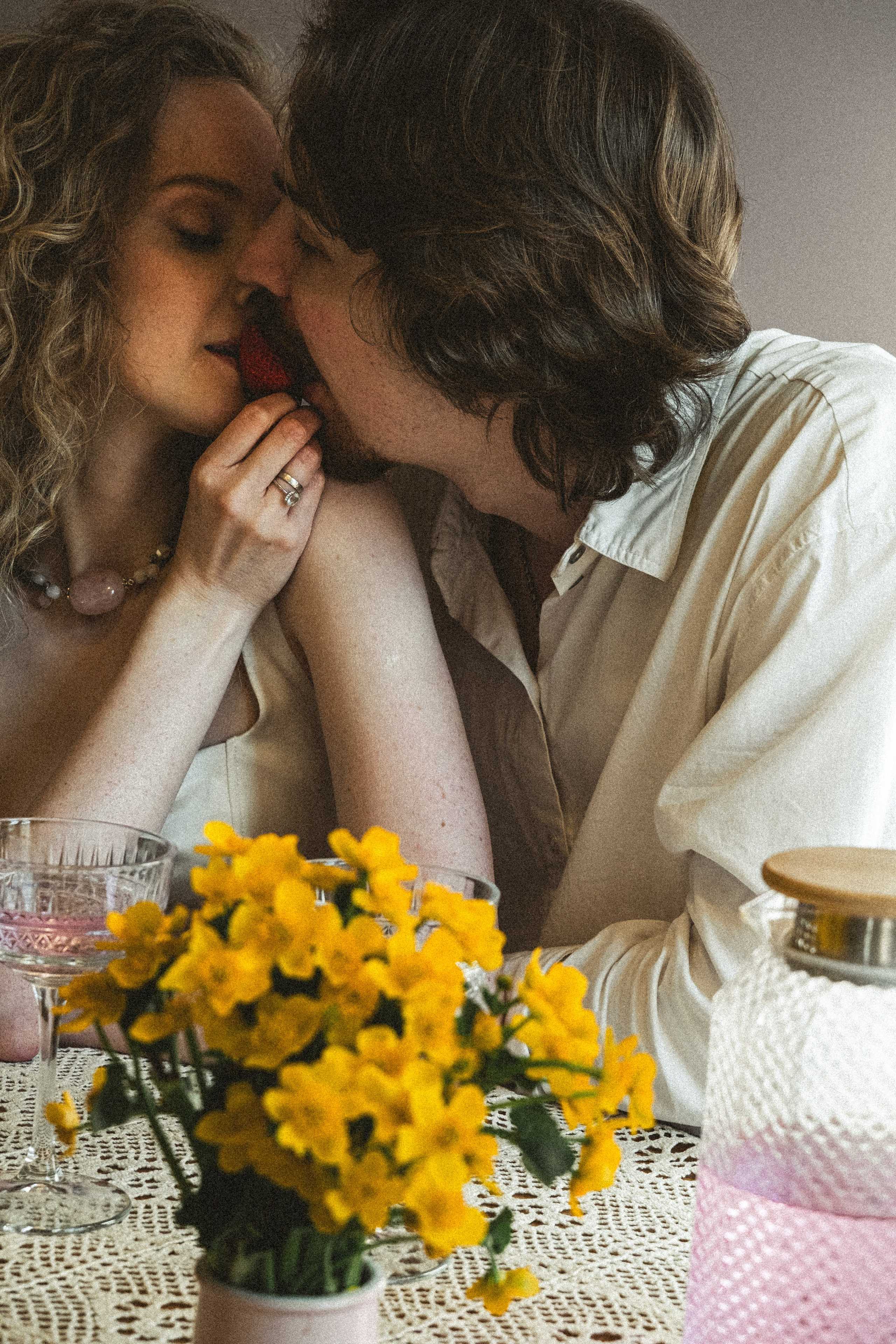 СВАДЕБНАЯ ПРОГУЛКА ПО ПЕТРОГРАДКЕ ВЕСНОЙ. СВАДЕБНАЯ ФОТОСЕССИИЯ НА ПЕТРОГРАДКЕ. Профессиональный фотограф, Санкт-Петербург — Виктория Богомолова