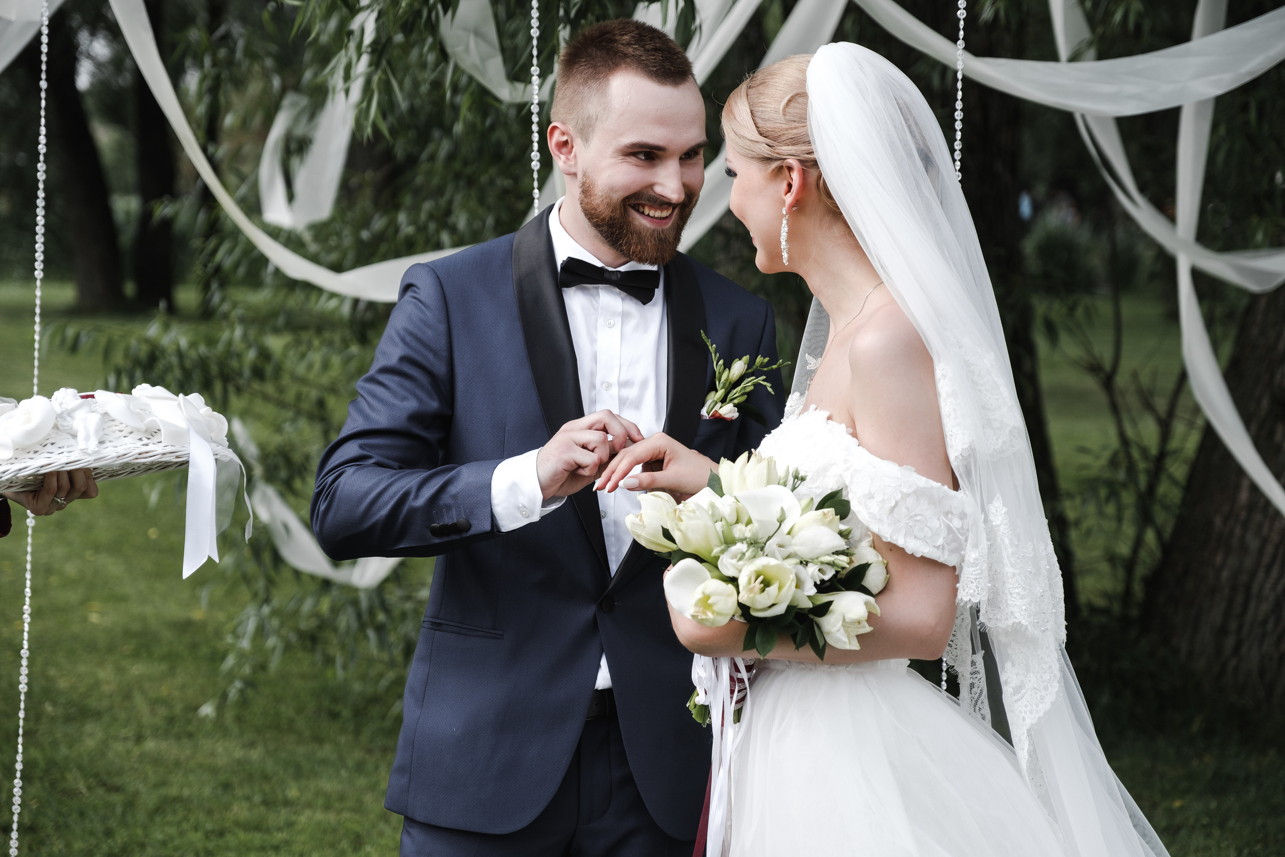Прогулка Олеси и Вадима (узнали звездных гостей?). Профессиональный фотограф Николай Рождественский. Москва, Омск, Тюмень