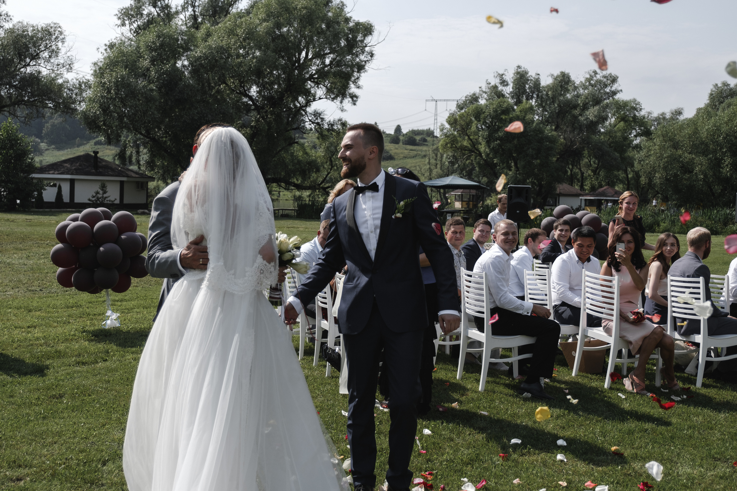 Прогулка Олеси и Вадима (узнали звездных гостей?). Профессиональный фотограф Николай Рождественский. Москва, Омск, Тюмень