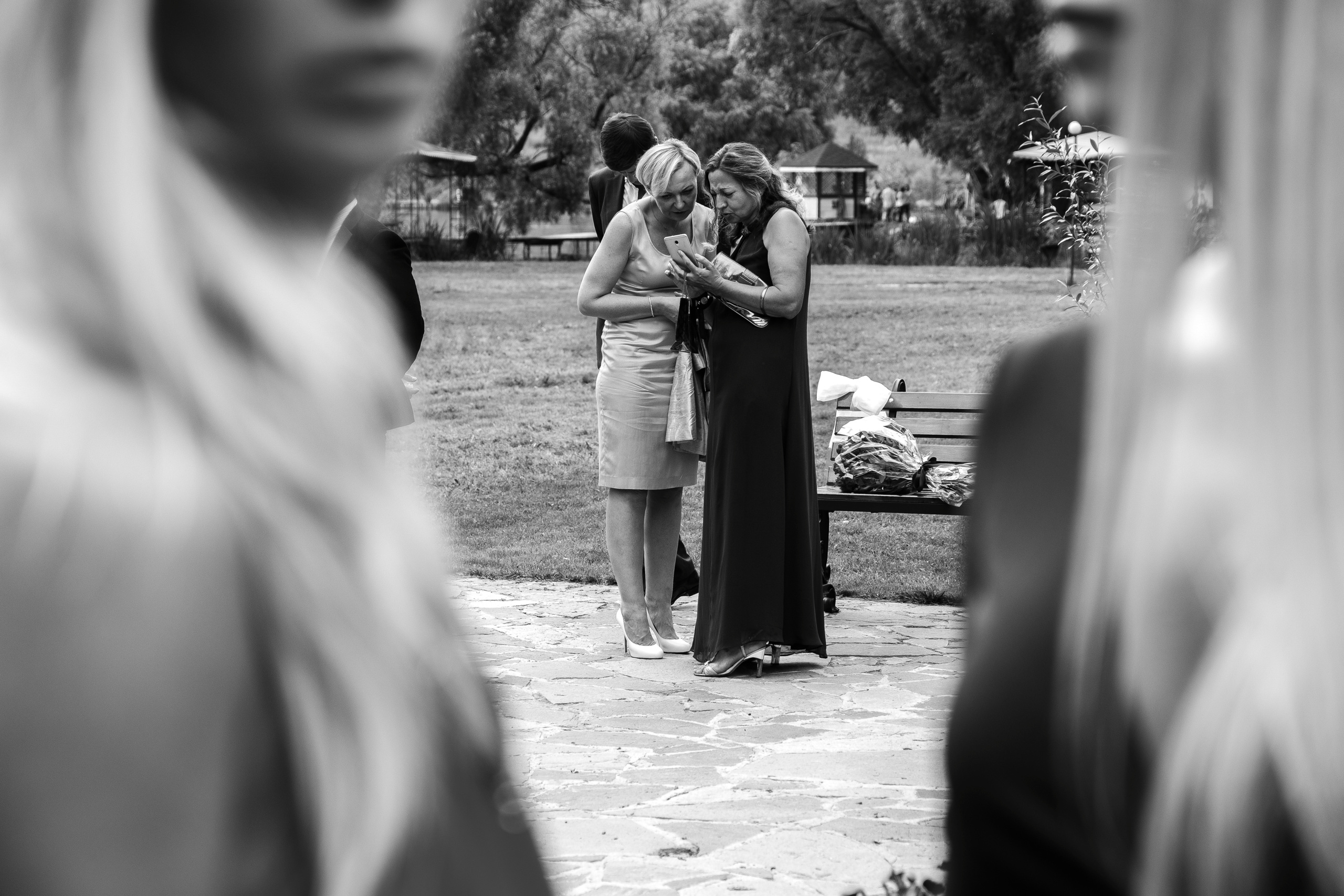 Прогулка Олеси и Вадима (узнали звездных гостей?). Профессиональный фотограф Николай Рождественский. Москва, Омск, Тюмень