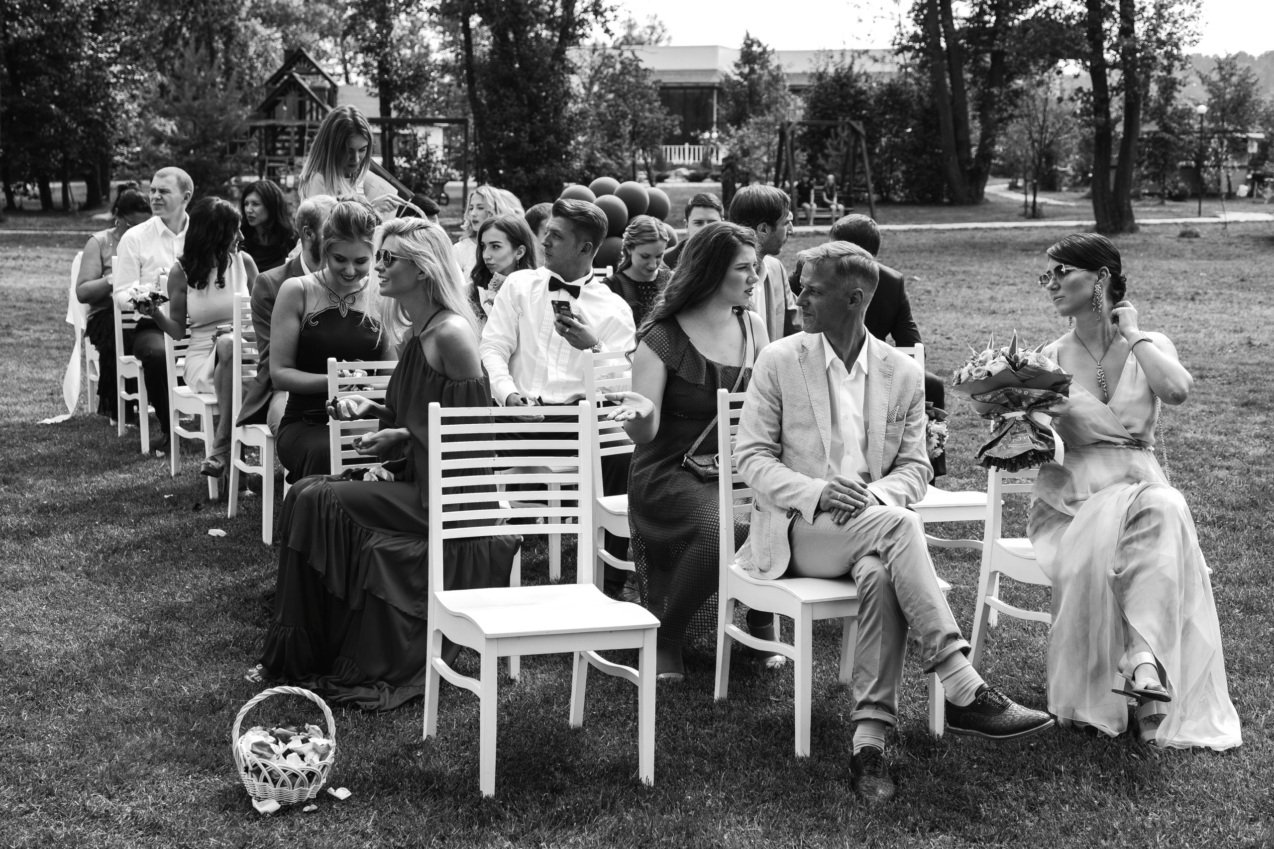 Прогулка Олеси и Вадима (узнали звездных гостей?). Профессиональный фотограф Николай Рождественский. Москва, Омск, Тюмень